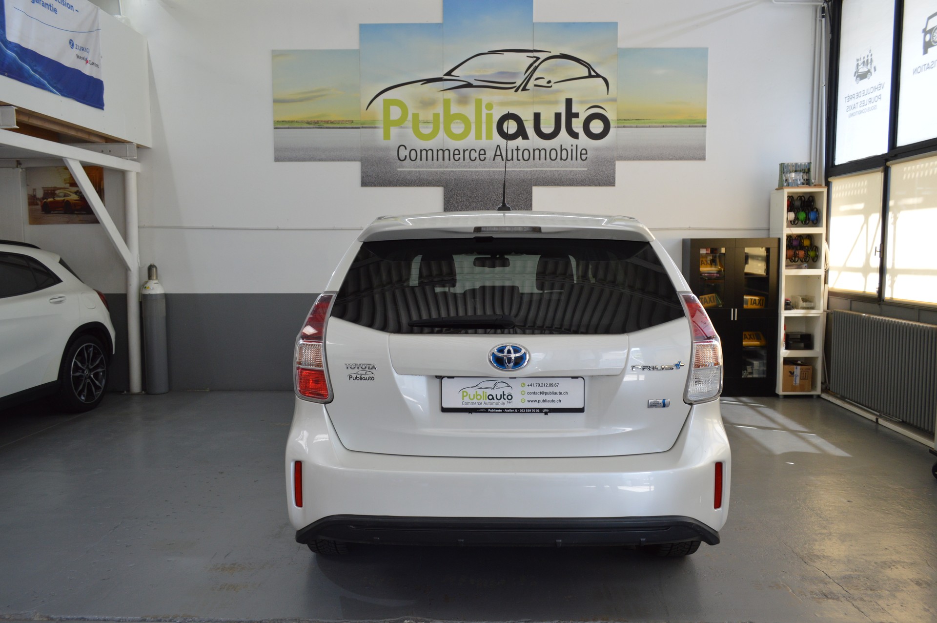 TOYOTA Prius+ 1.8 VVT-i HSD Sol Premium-image-4