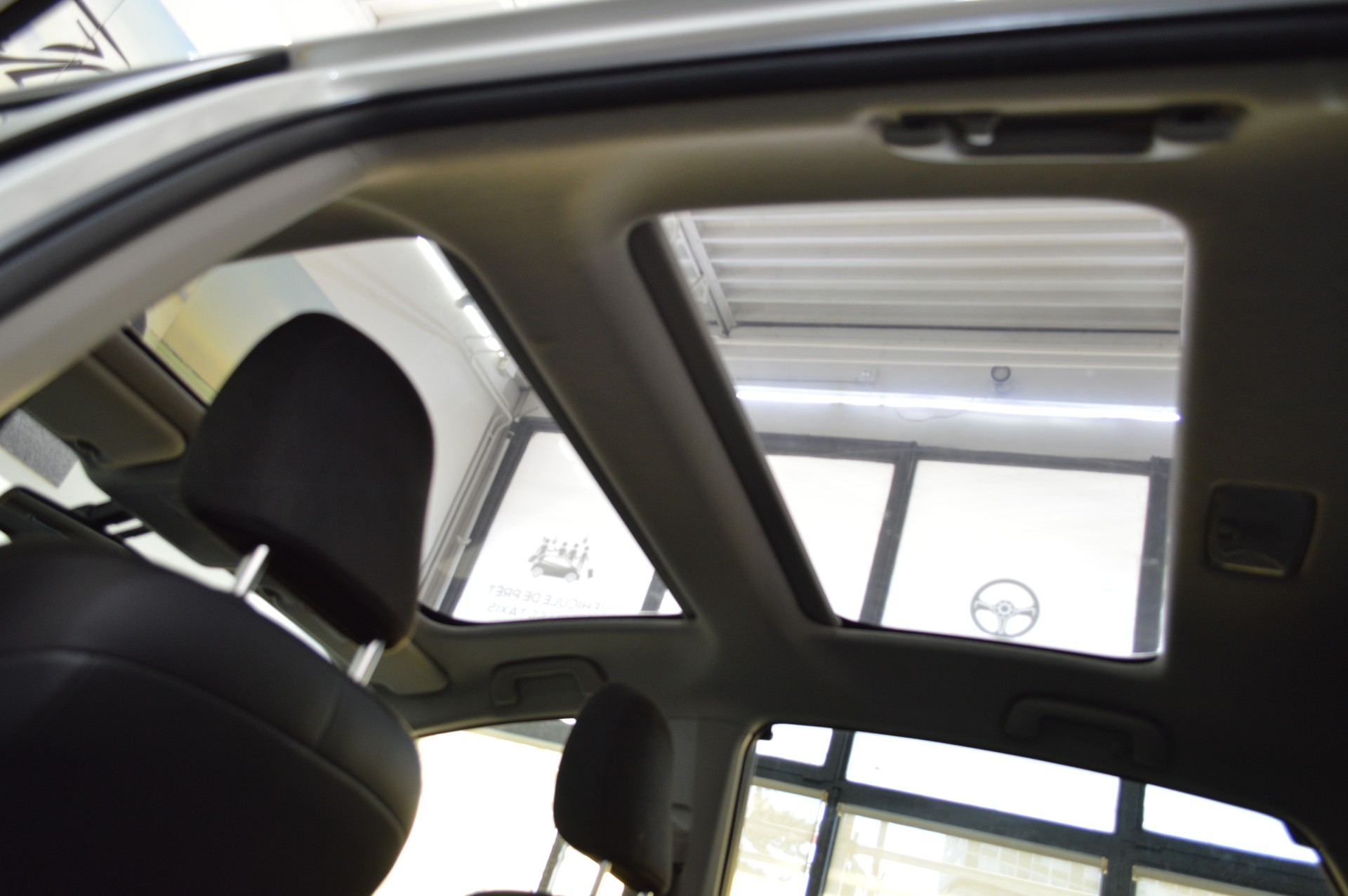 TOYOTA Prius+ 1.8 VVT-i HSD Sol Premium-image-11