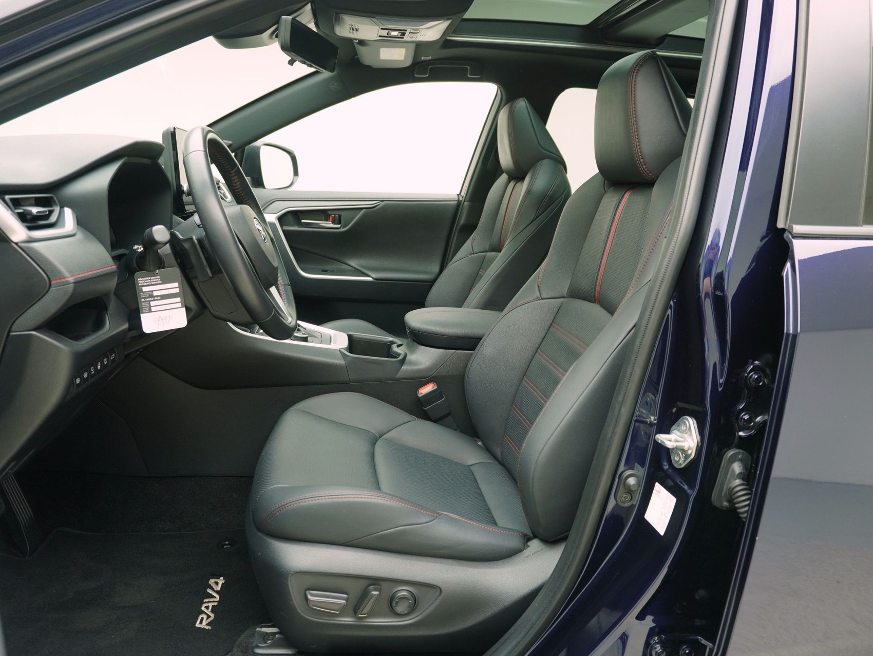 TOYOTA RAV4 2.5 Plug-In-Hybrid Platinum-image-9