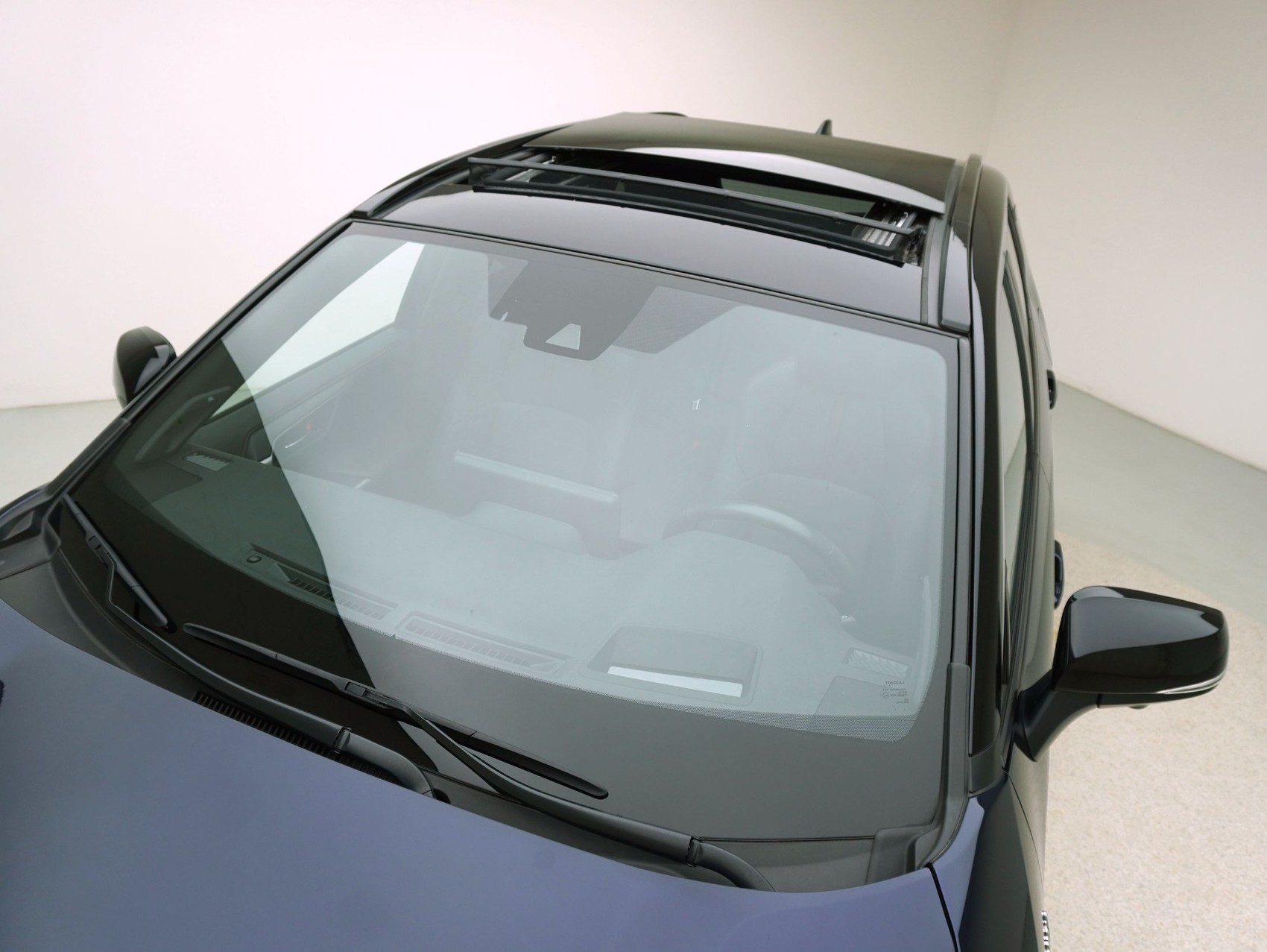 TOYOTA RAV4 2.5 Plug-In-Hybrid Platinum-image-7