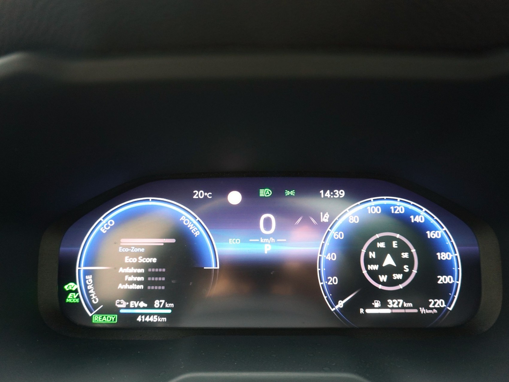 TOYOTA RAV4 2.5 Plug-In-Hybrid Platinum-image-21