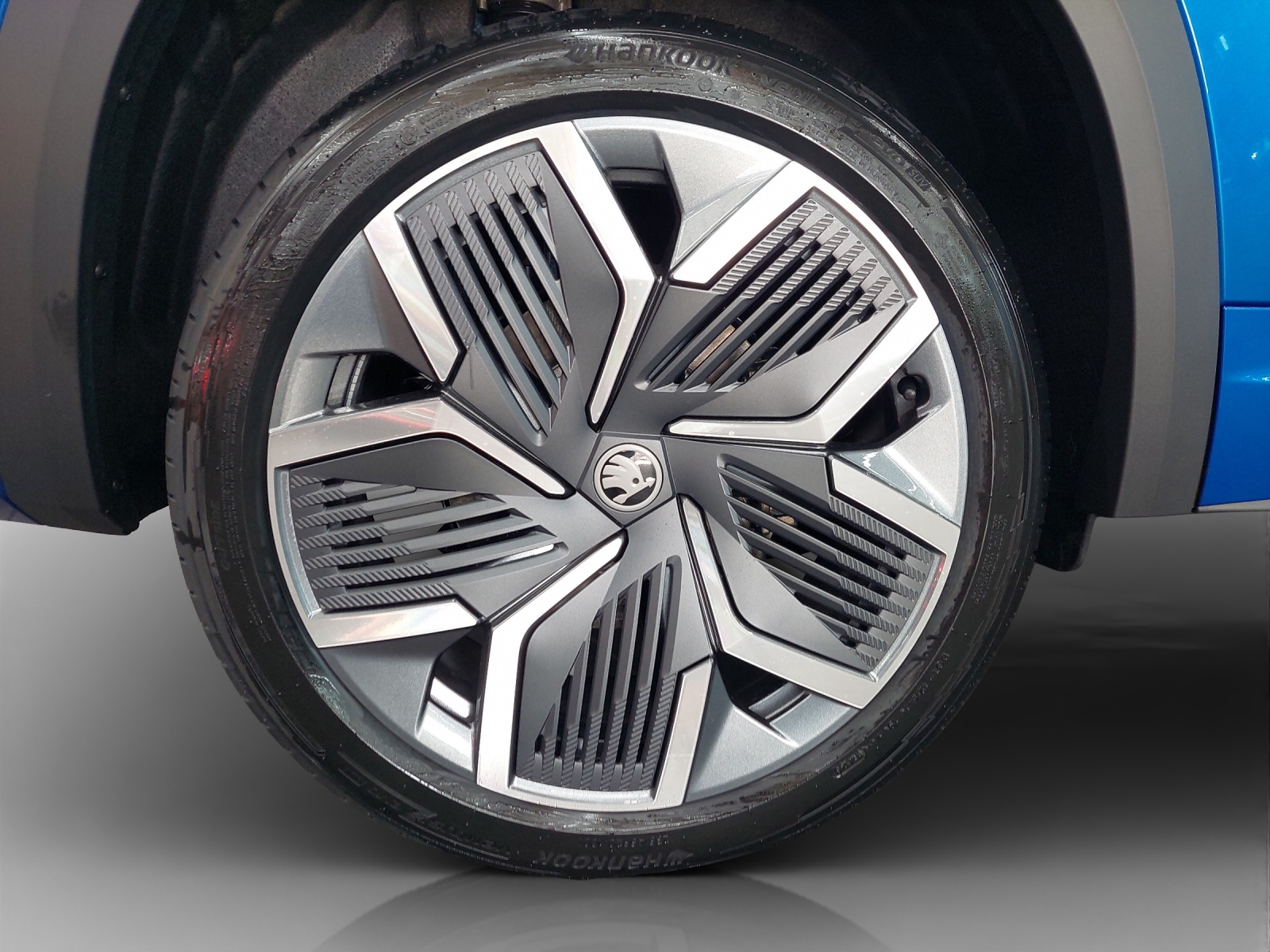 SKODA Kodiaq 2.0 TSI Sportline 4x4-image-13