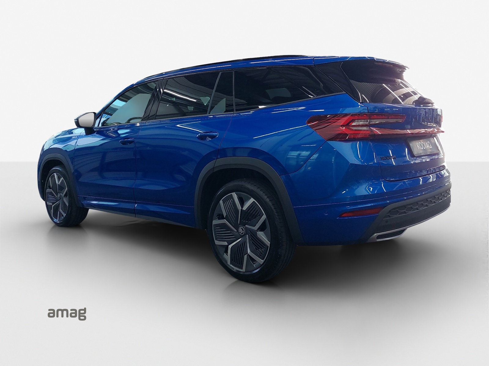 SKODA Kodiaq 2.0 TSI Sportline 4x4-image-2