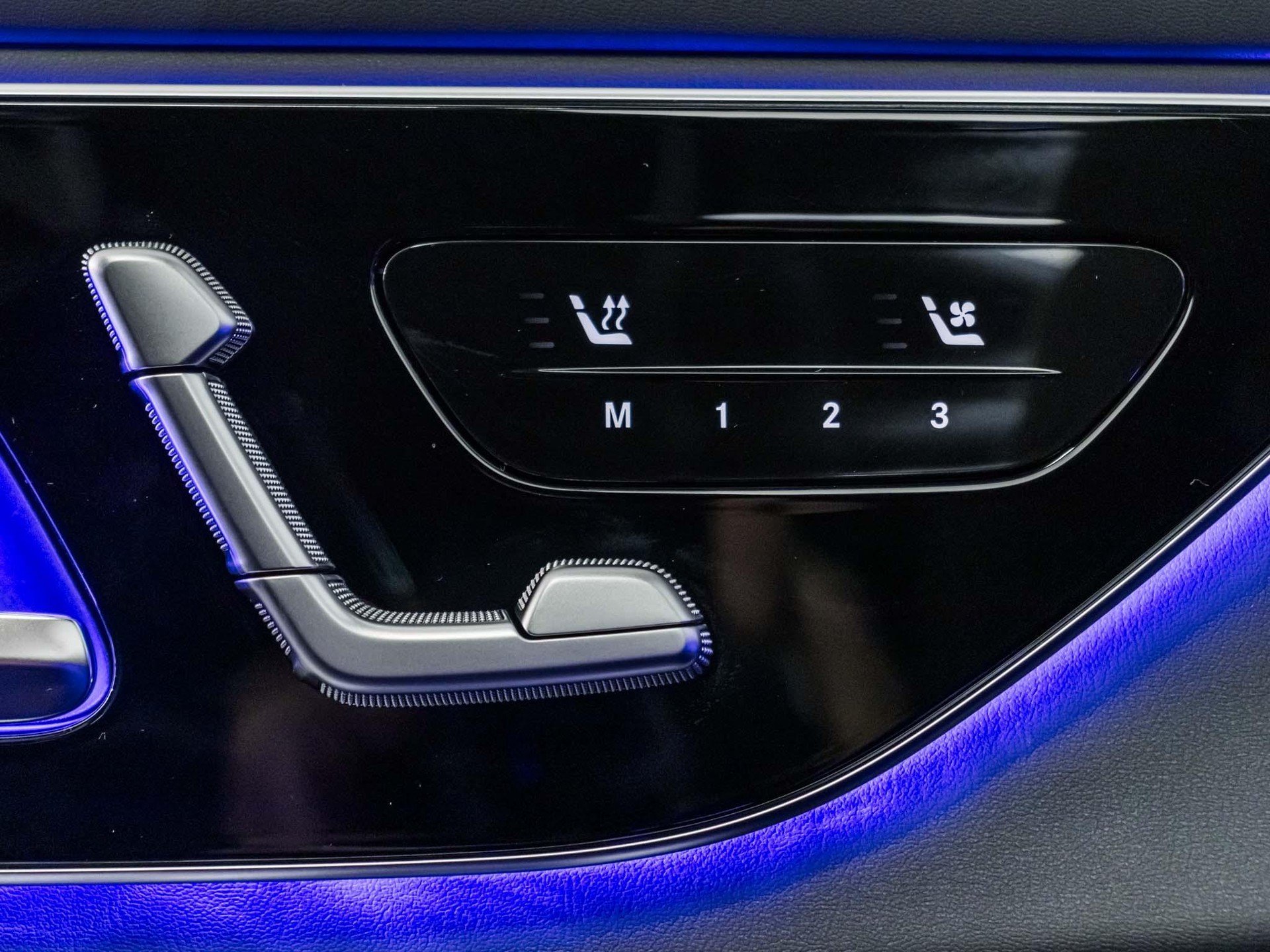 MERCEDES-BENZ GLC 450 d 4MATIC-image-12