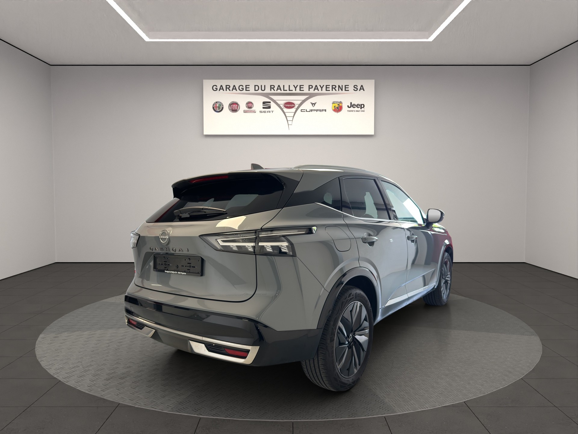 NISSAN Qashqai 1.3 DIG-T MHEV Tekna+ Xtronic 4x4-image-4