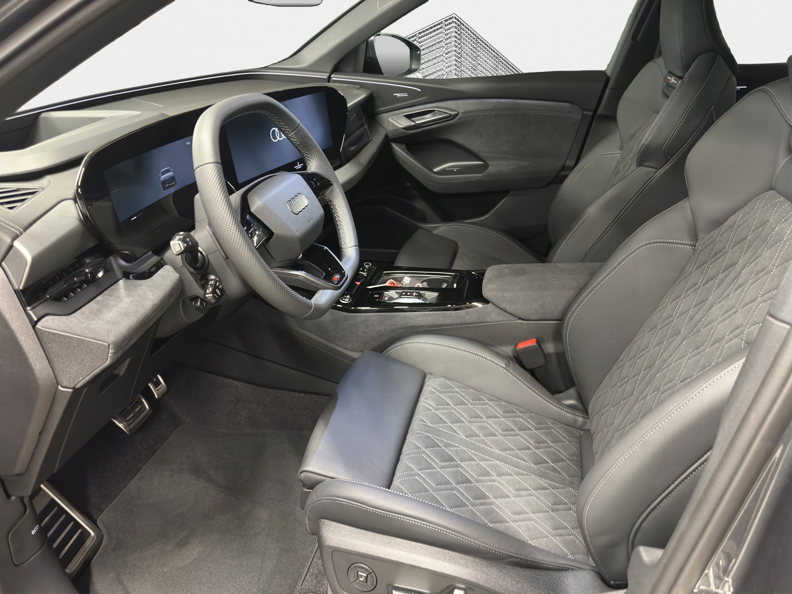 AUDI Q6 Sportback e-tron quattro-image-9