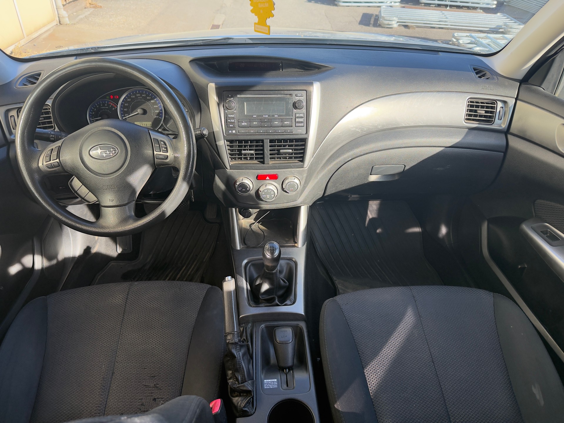 SUBARU Forester 2.0X Swiss-image-4