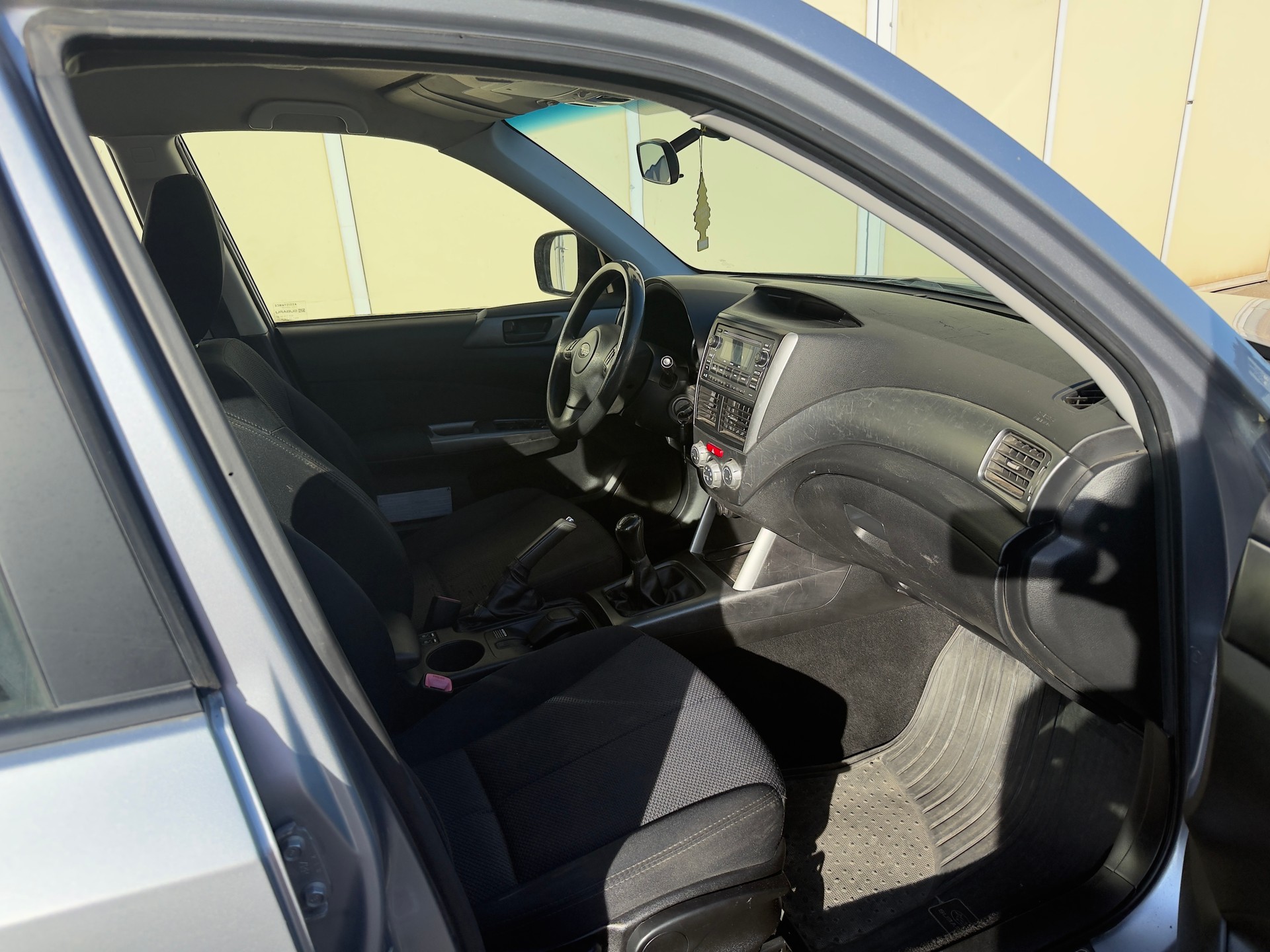 SUBARU Forester 2.0X Swiss-image-8