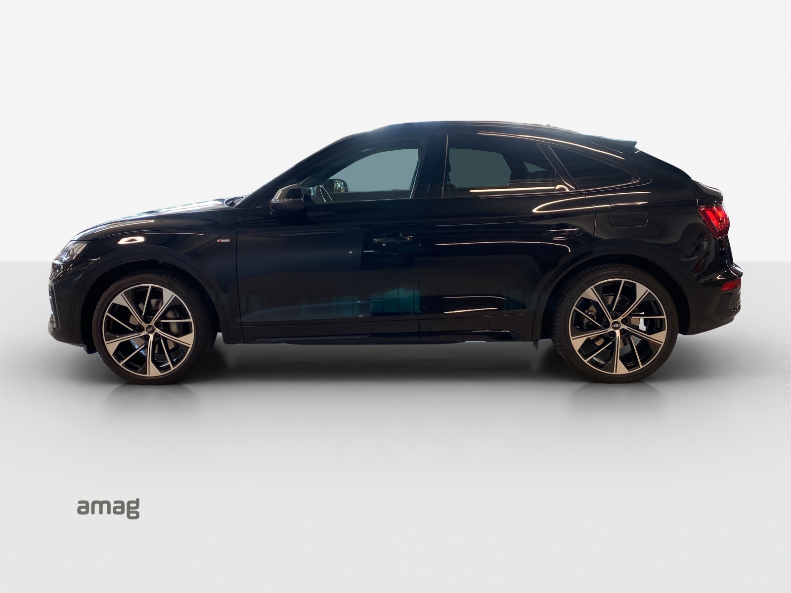 AUDI Q5 Sportback 55 TFSI e PHEV S line quattro S-tronic-image-2