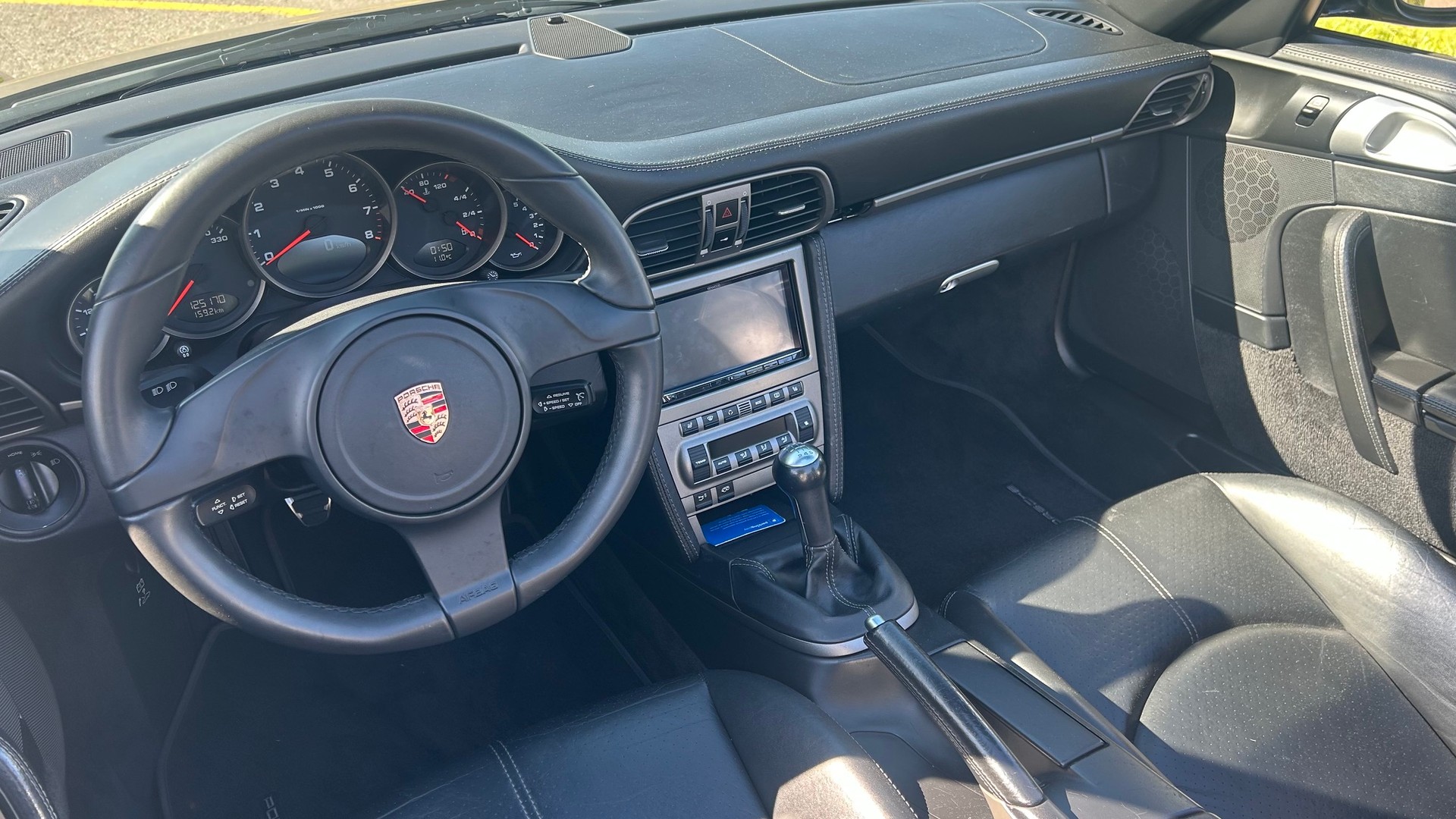 PORSCHE 3.6 Carrera 4-image-3