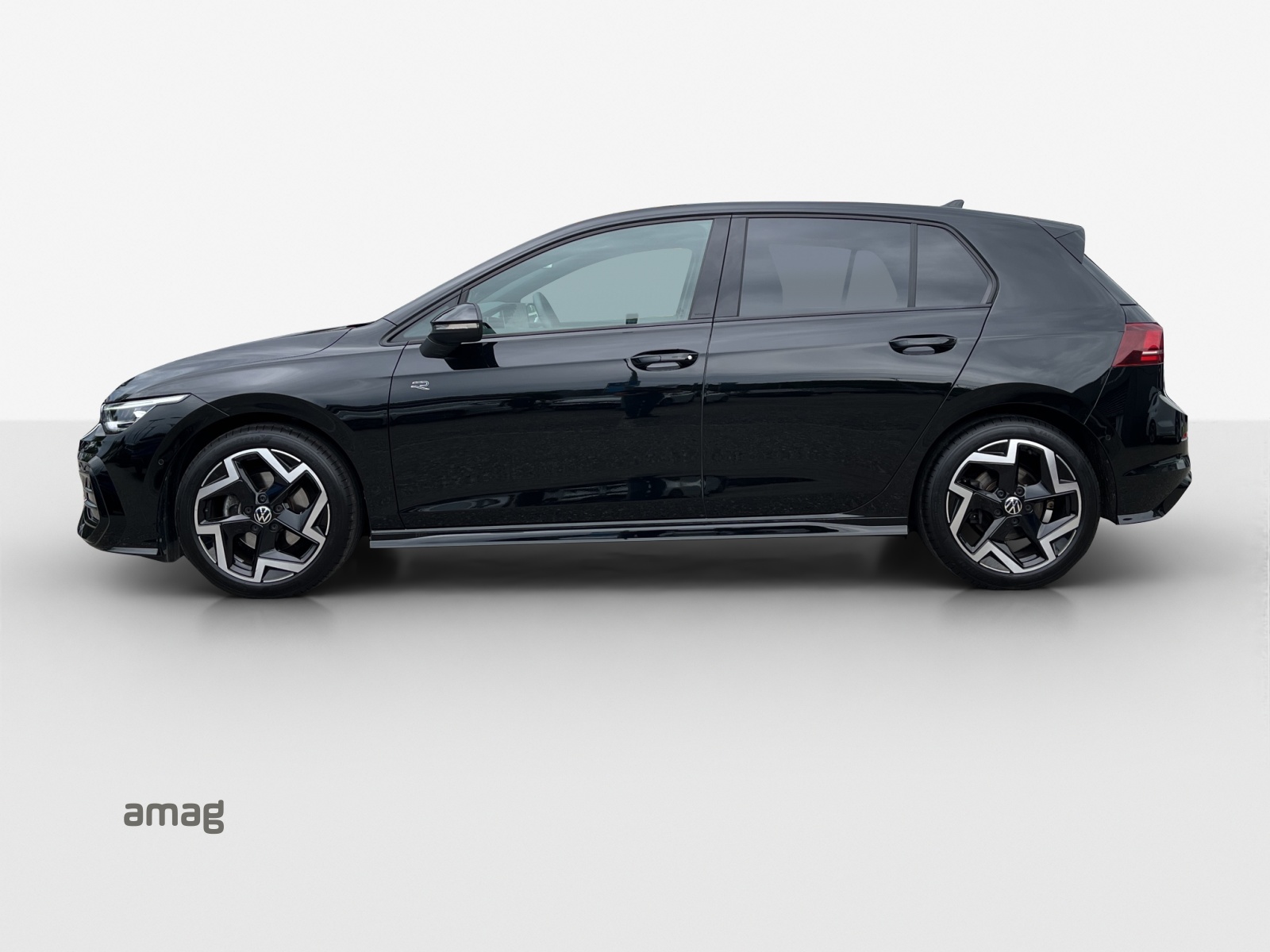 VW Golf 1.5 e TSI mHEV R-Line DSG-image-1