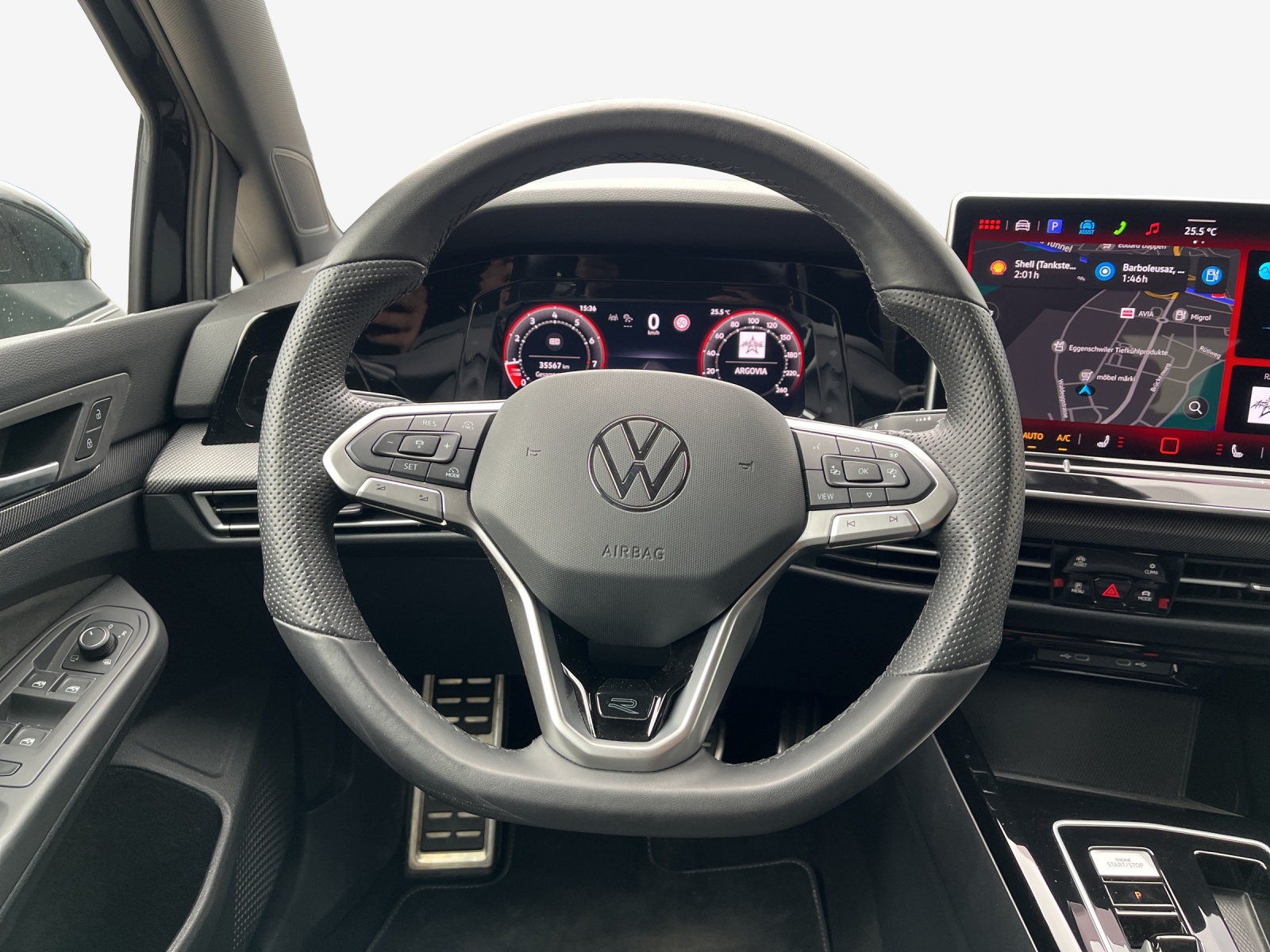 VW Golf 1.5 e TSI mHEV R-Line DSG-image-9