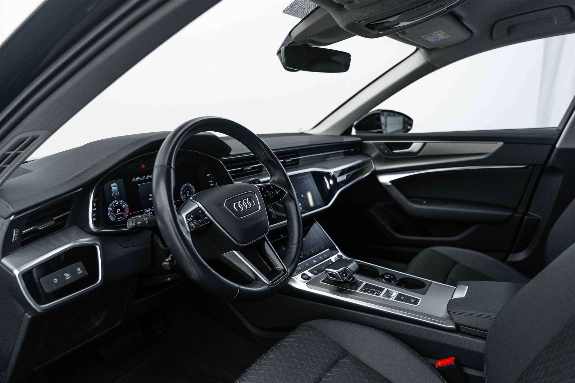 AUDI A6 Avant 45 TFSI S line S-tronic quattro-image-8