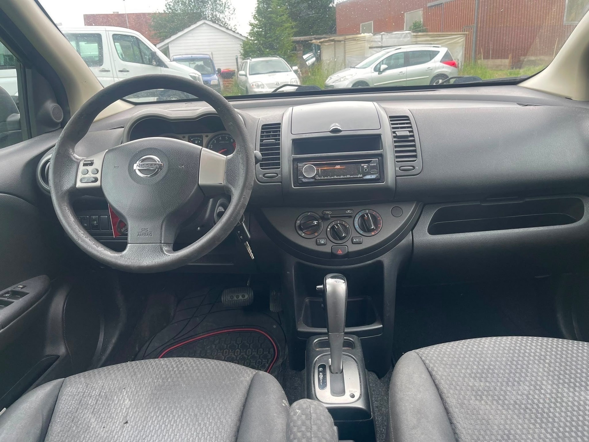 NISSAN Note 1.6 tekna-image-5