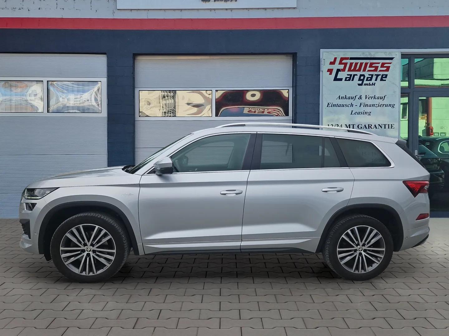 SKODA Kodiaq 2.0 TDI CR L&K 4x4 DSG 200PS 7 Plätze mit AHK & Standheizung + Panoramadach-showroom-element-3