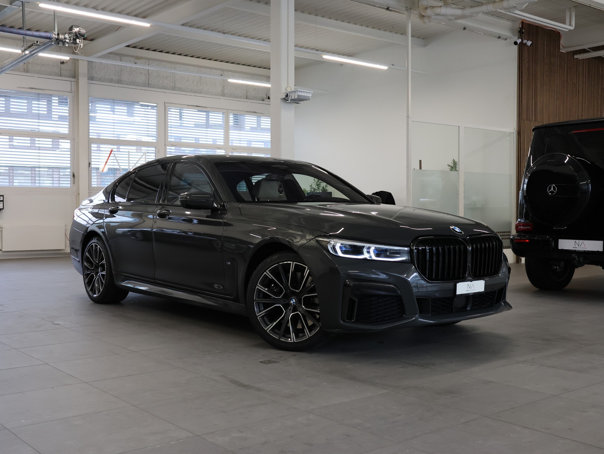 BMW 750i xDrive M Sport Steptronic *360 Kamera* *Bowers & Wilkings* *Panoramadach*