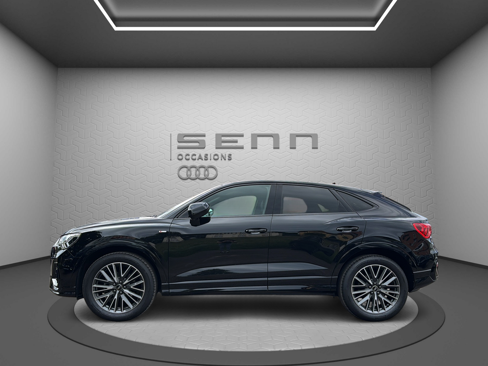 AUDI Q3 Sportback 35 TFSI S line Attraction S-tronic-showroom-element-2