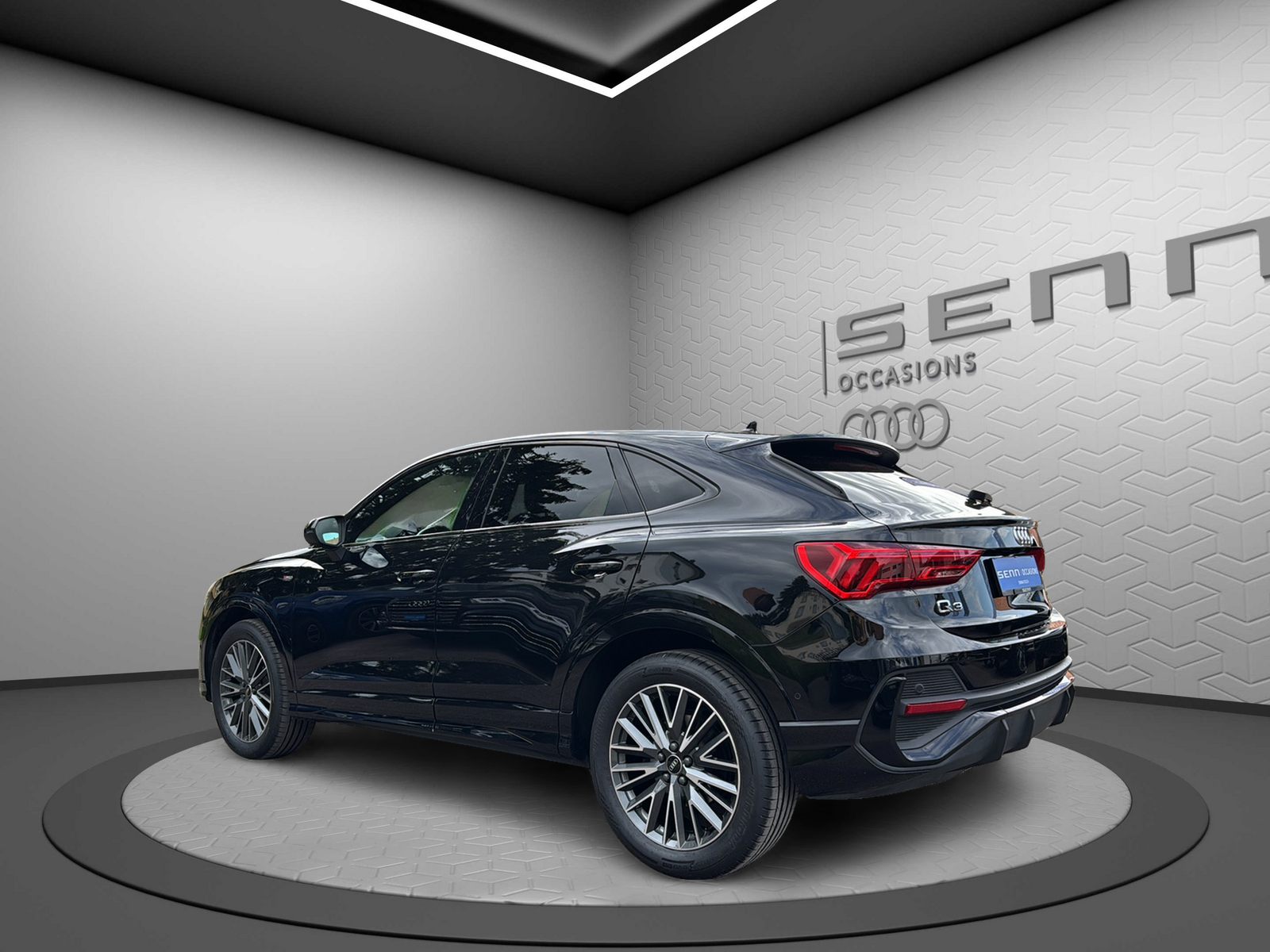 AUDI Q3 Sportback 35 TFSI S line Attraction S-tronic-showroom-element-3