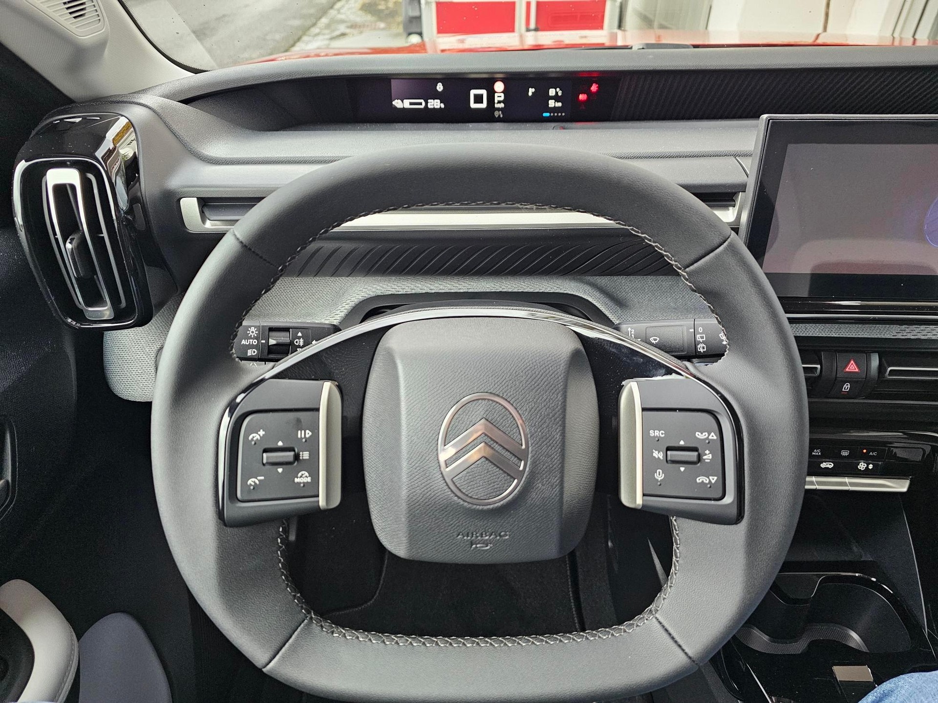 CITROEN e-C3 long range Plus-image-7