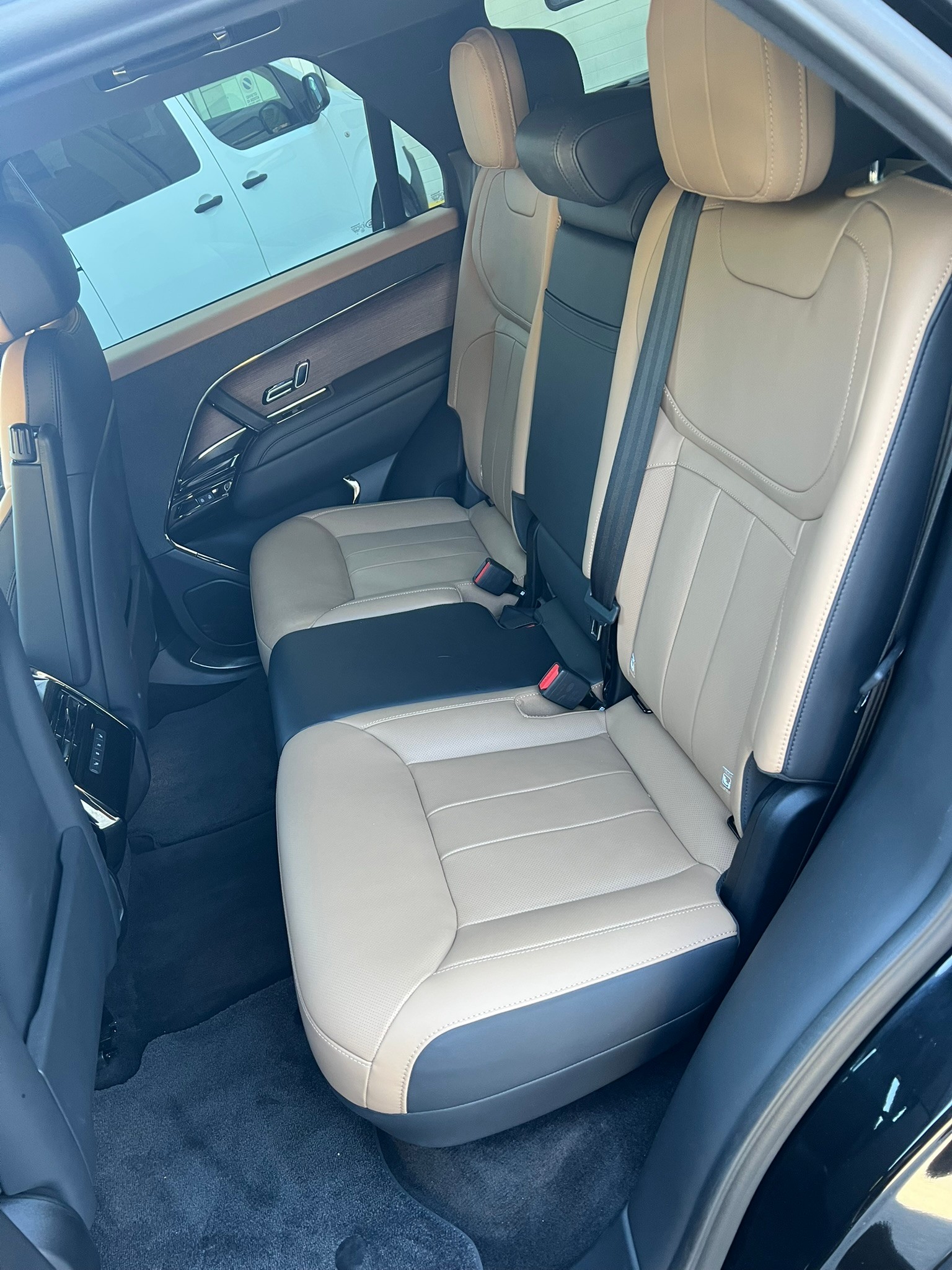 LAND ROVER Range Rover Sport D300 3.0 TD6 MHEV Dynamic SE Automatic-image-11
