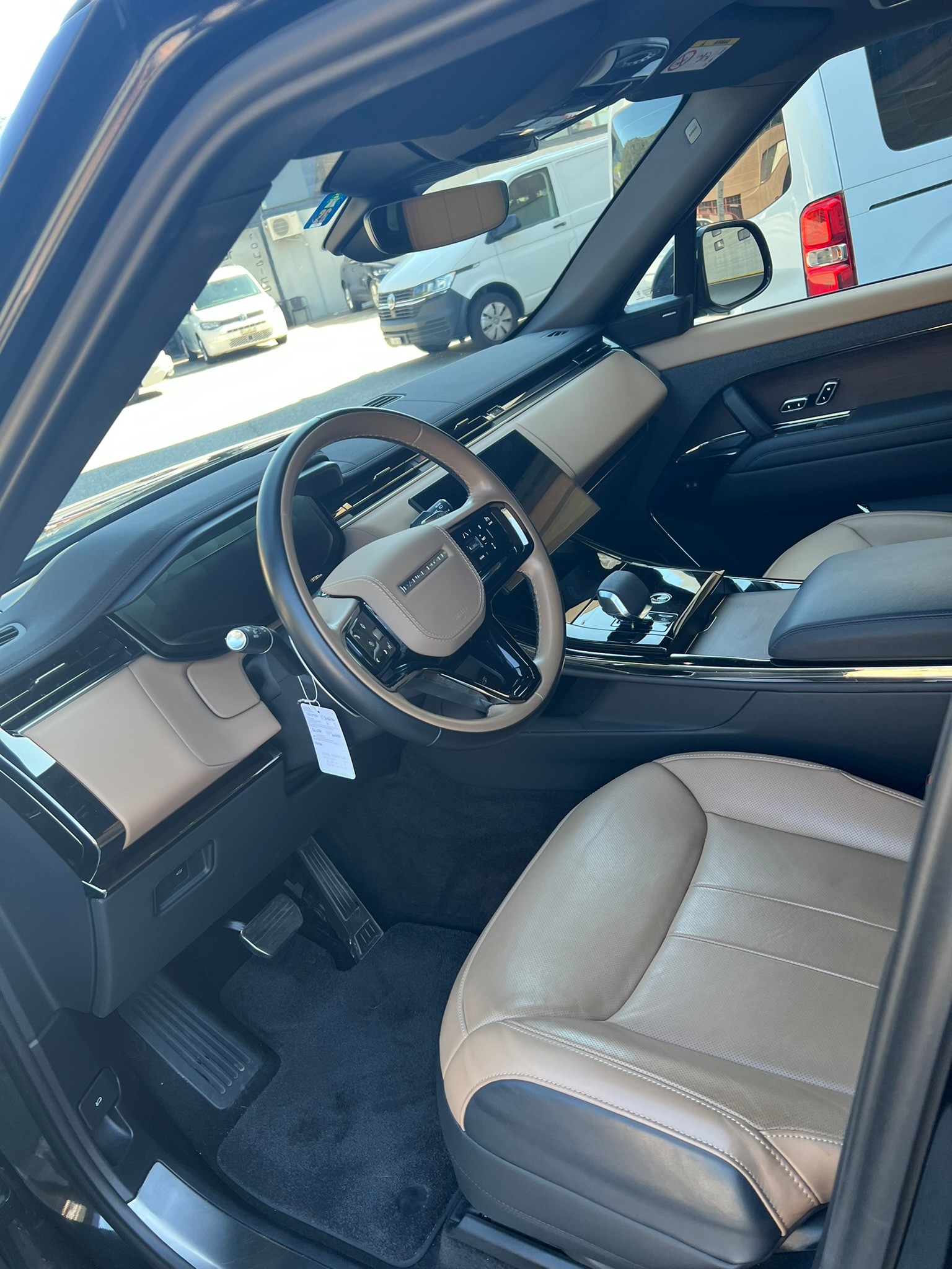 LAND ROVER Range Rover Sport D300 3.0 TD6 MHEV Dynamic SE Automatic-image-8