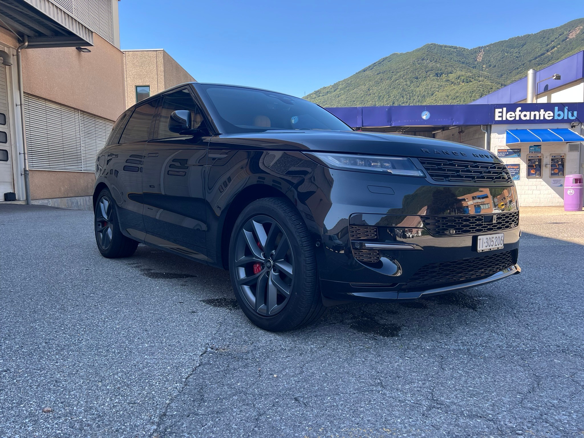 Car photo