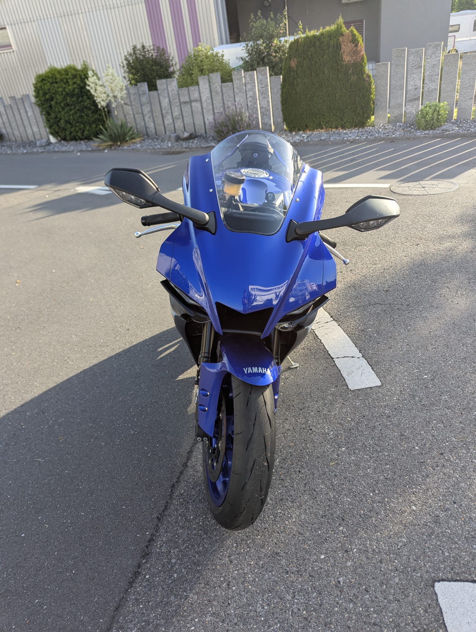 YAMAHA YZF-R1 ABS-image-3