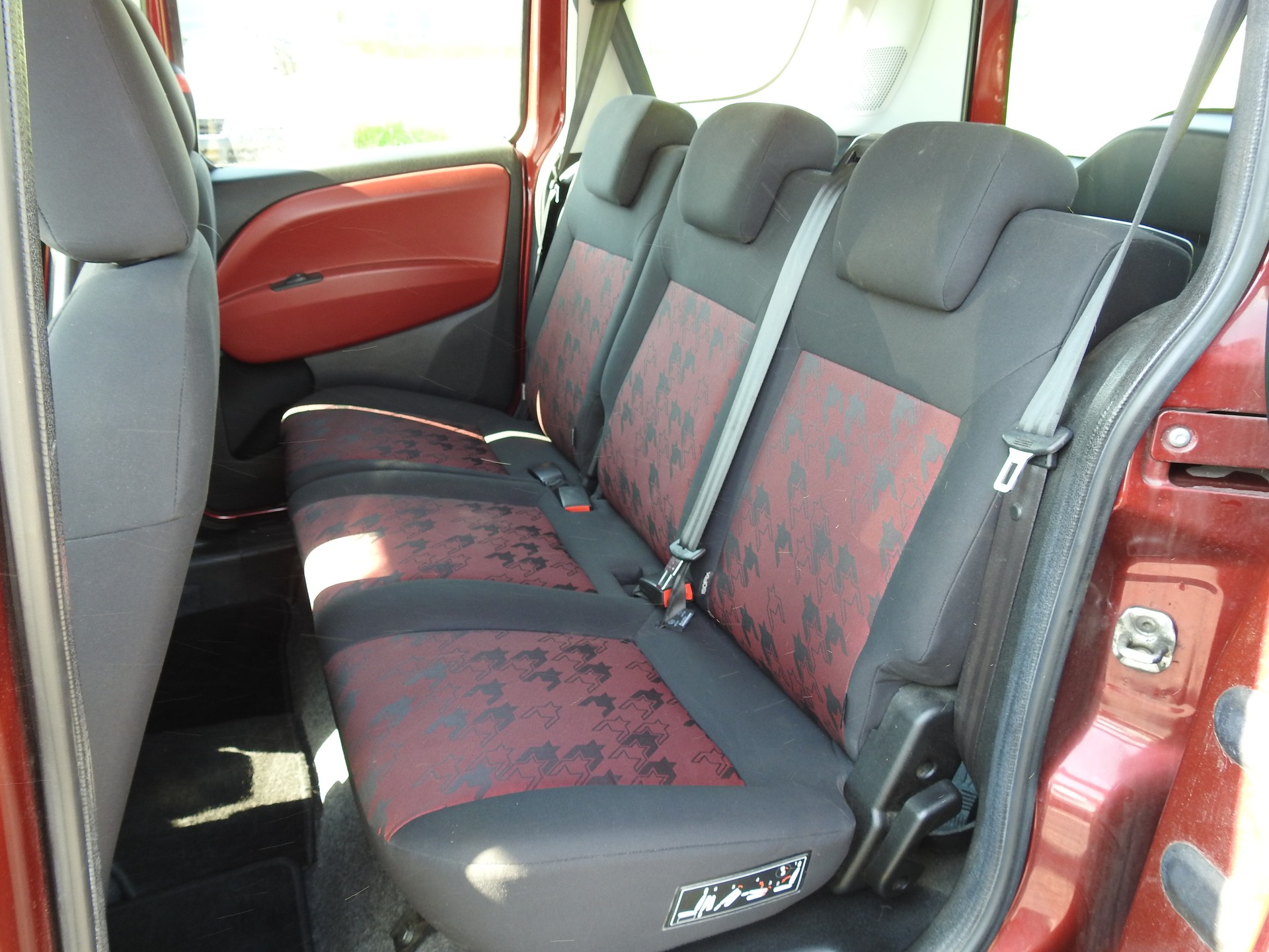 OPEL Combo 1.4 CNG Turbo ecoFLEX Enjoy L1H1-image-14
