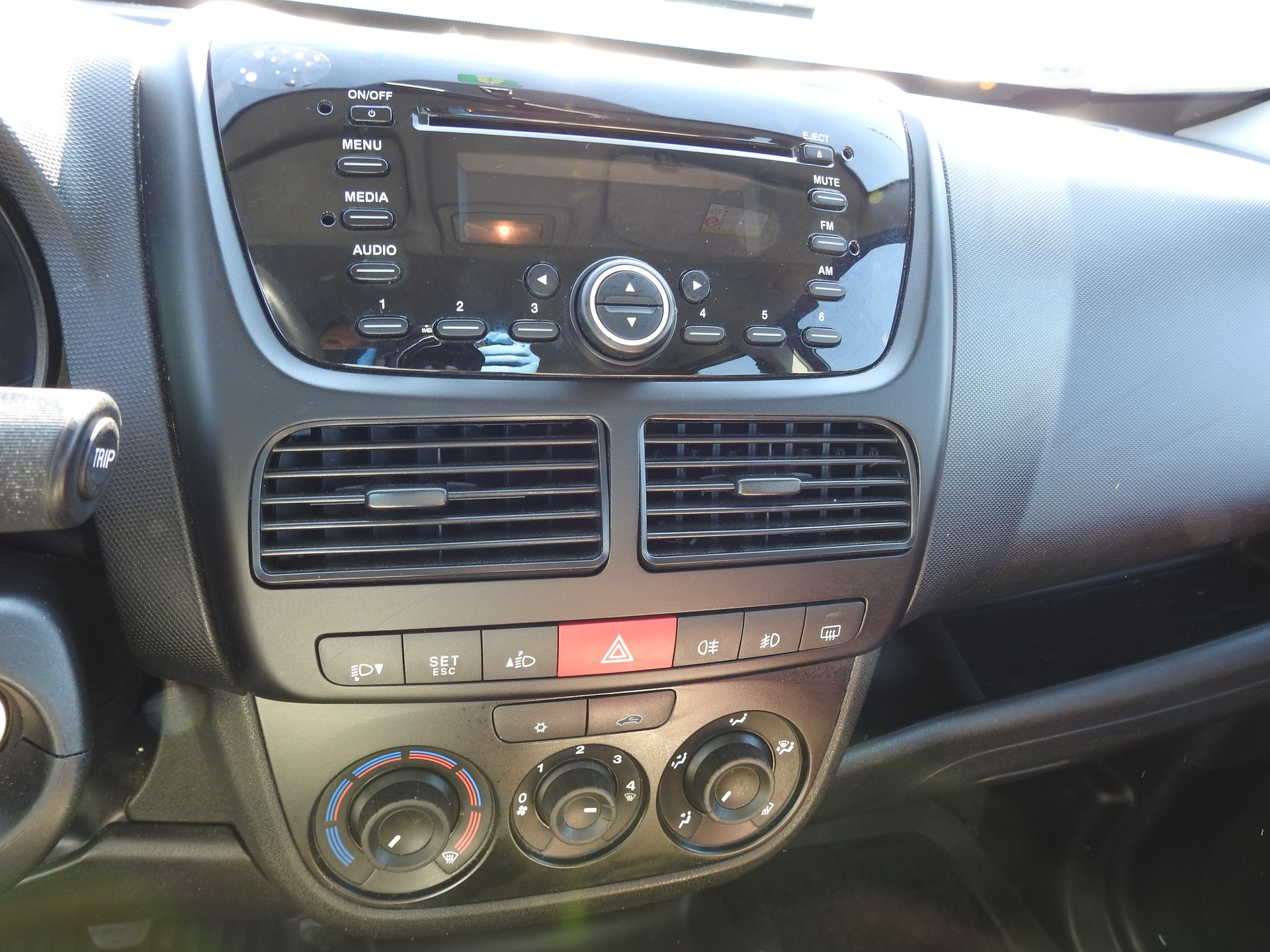 OPEL Combo 1.4 CNG Turbo ecoFLEX Enjoy L1H1-image-21