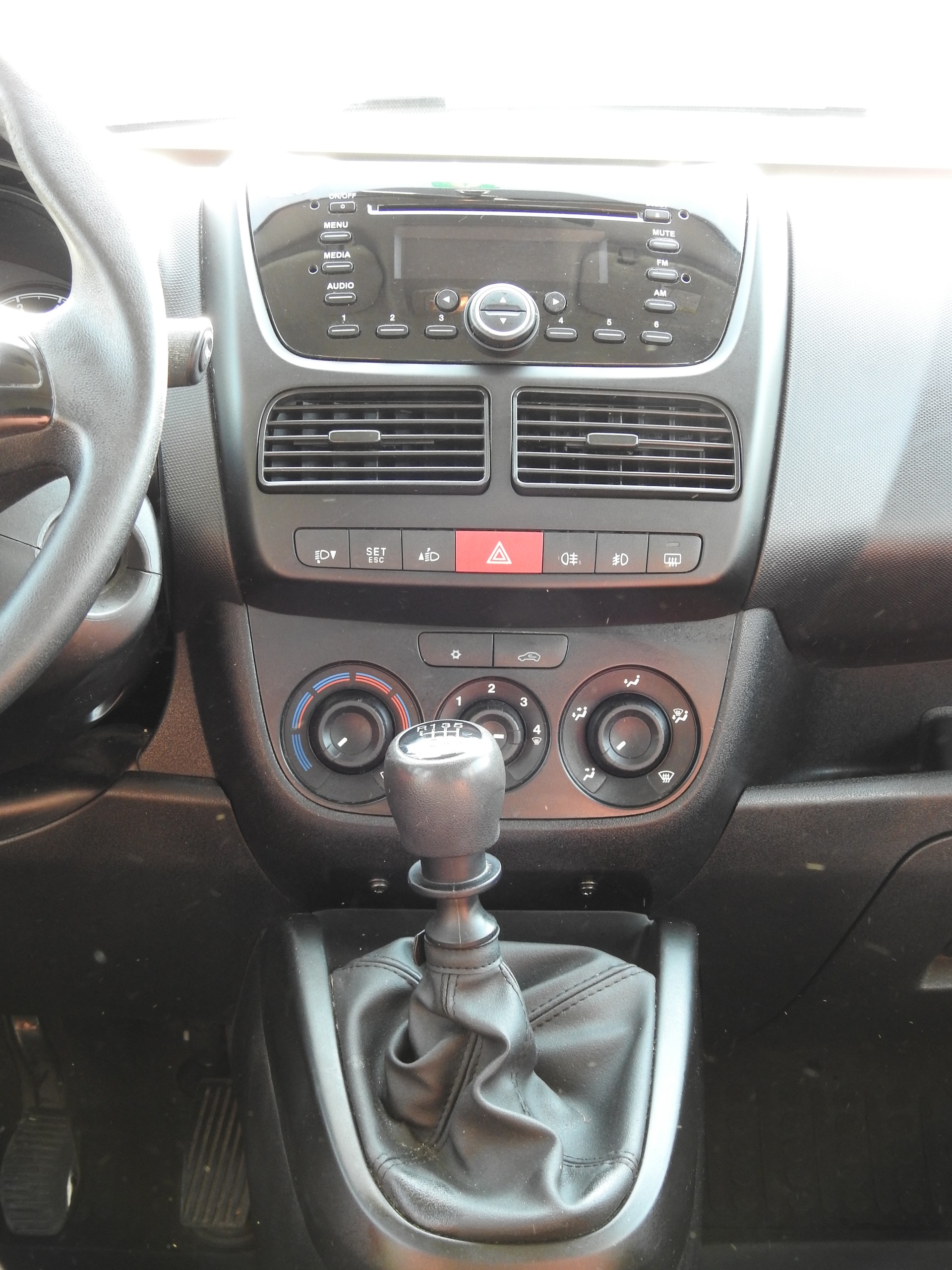 OPEL Combo 1.4 CNG Turbo ecoFLEX Enjoy L1H1-image-17