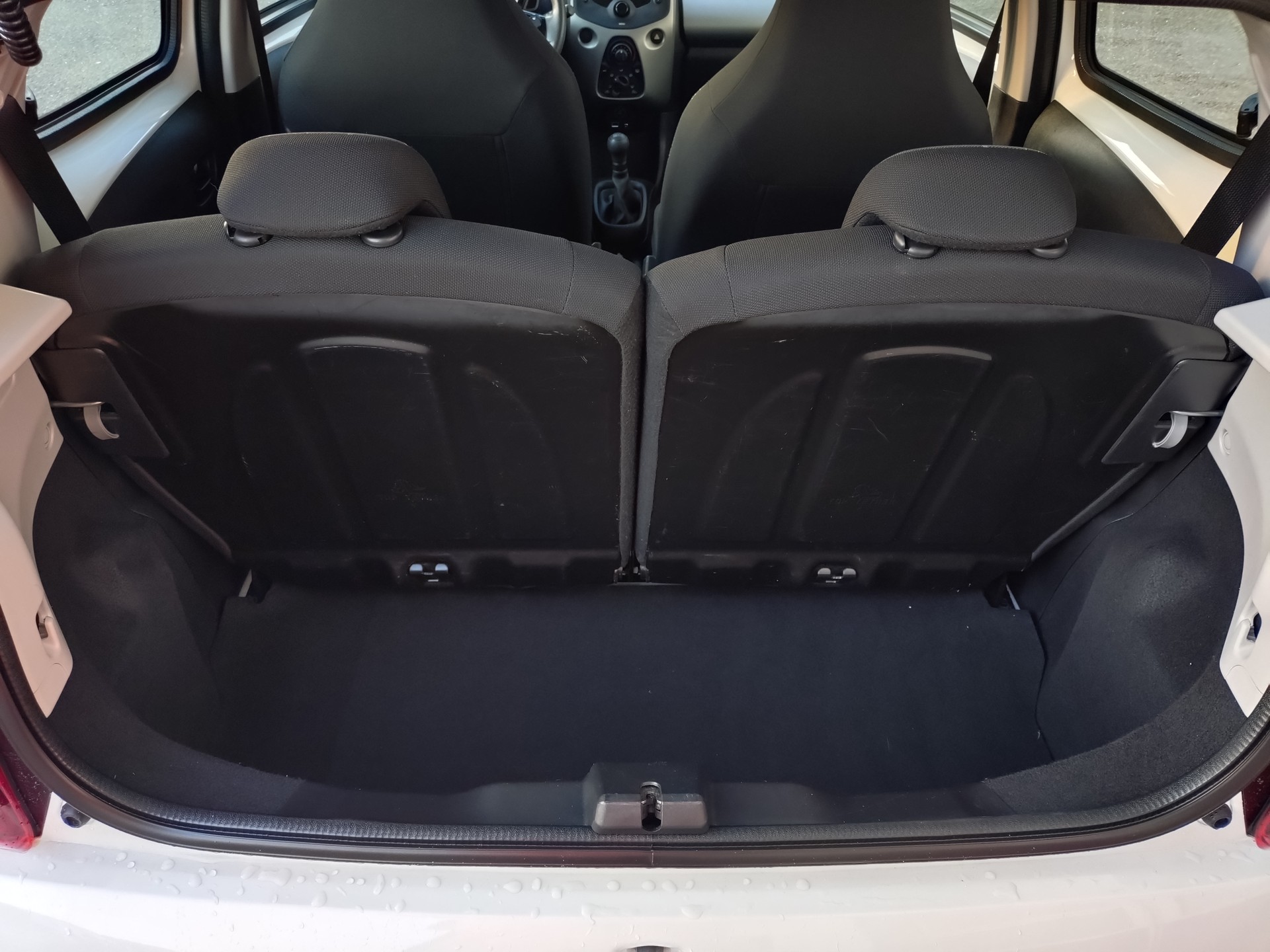 PEUGEOT 108 1.0 VTi Active-image-11