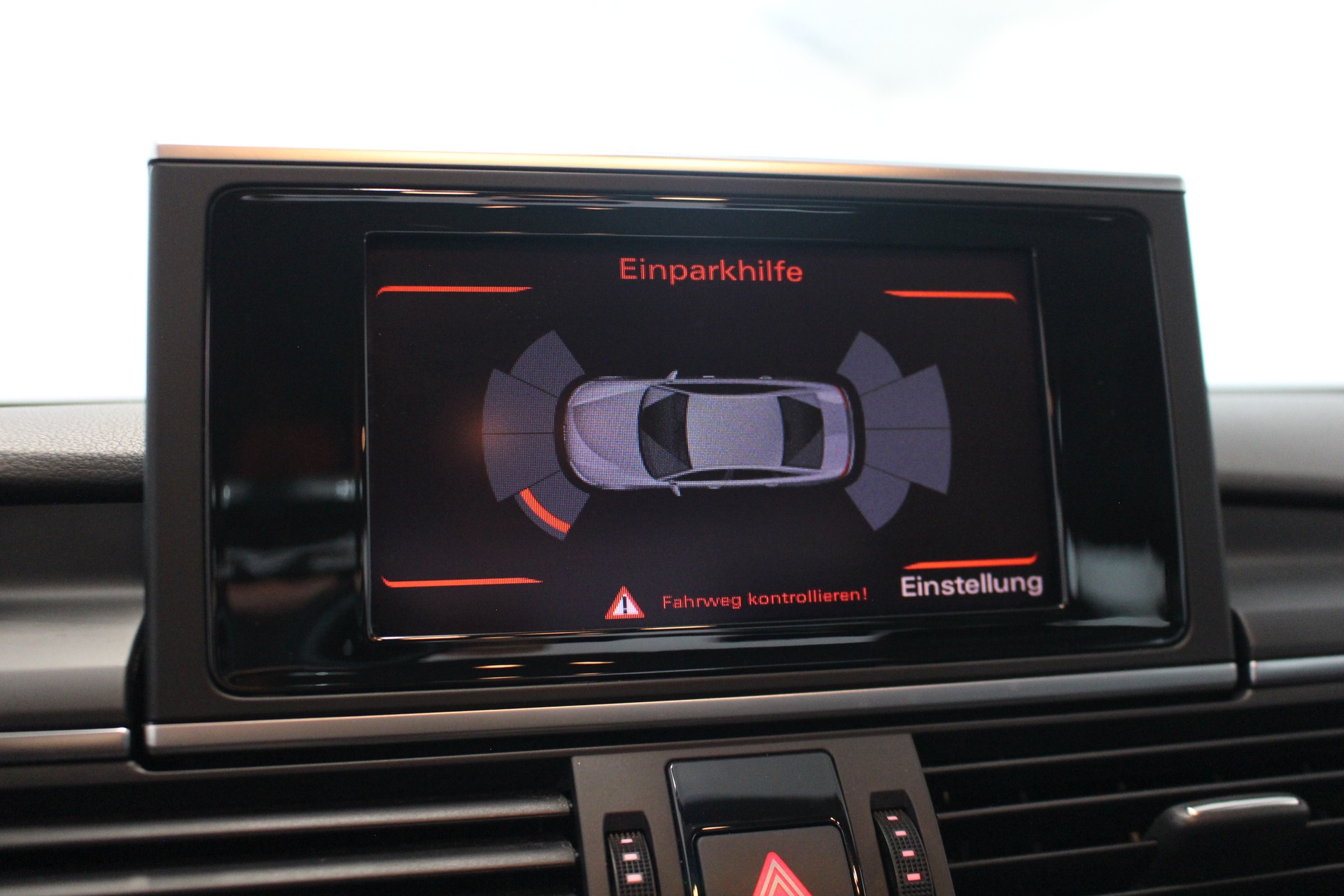 AUDI A6 2.0 TDI-image-17