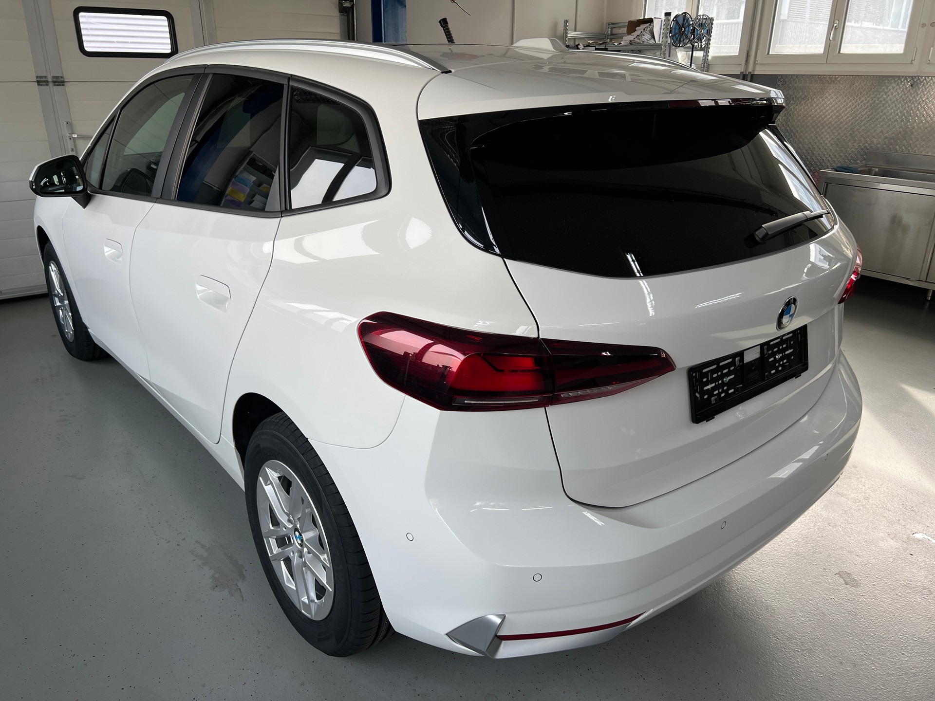 BMW 218d Active Tourer DKG-image-2