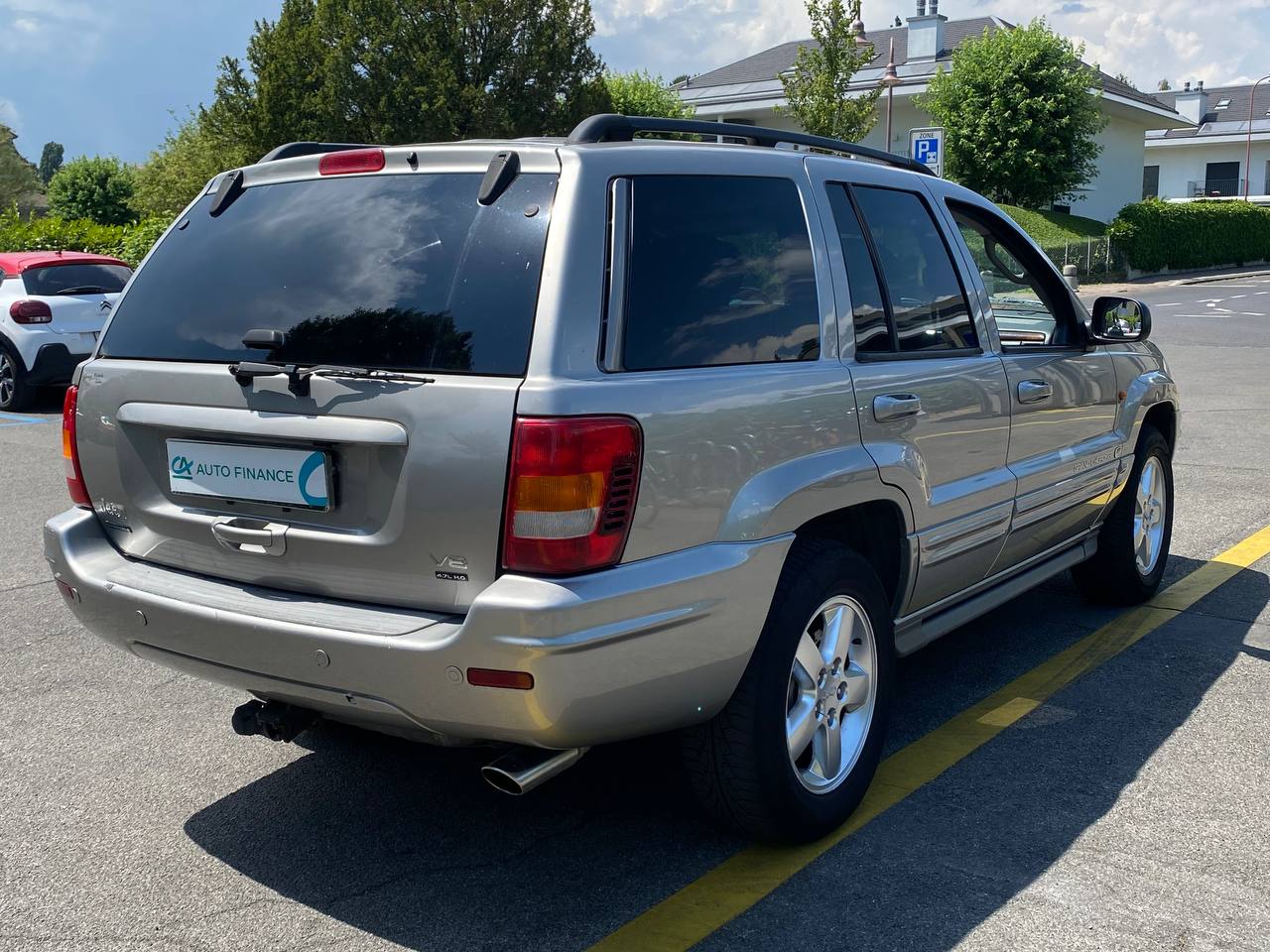 JEEP Grand Cherokee 4.7 Overland Automatic Avec Crochet d'attelage-image-4
