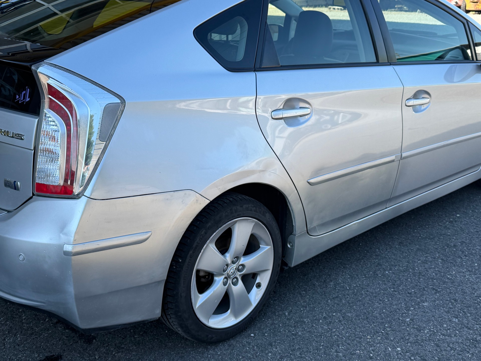 TOYOTA Prius 1.8 16V HSD Sol Premium-image-13
