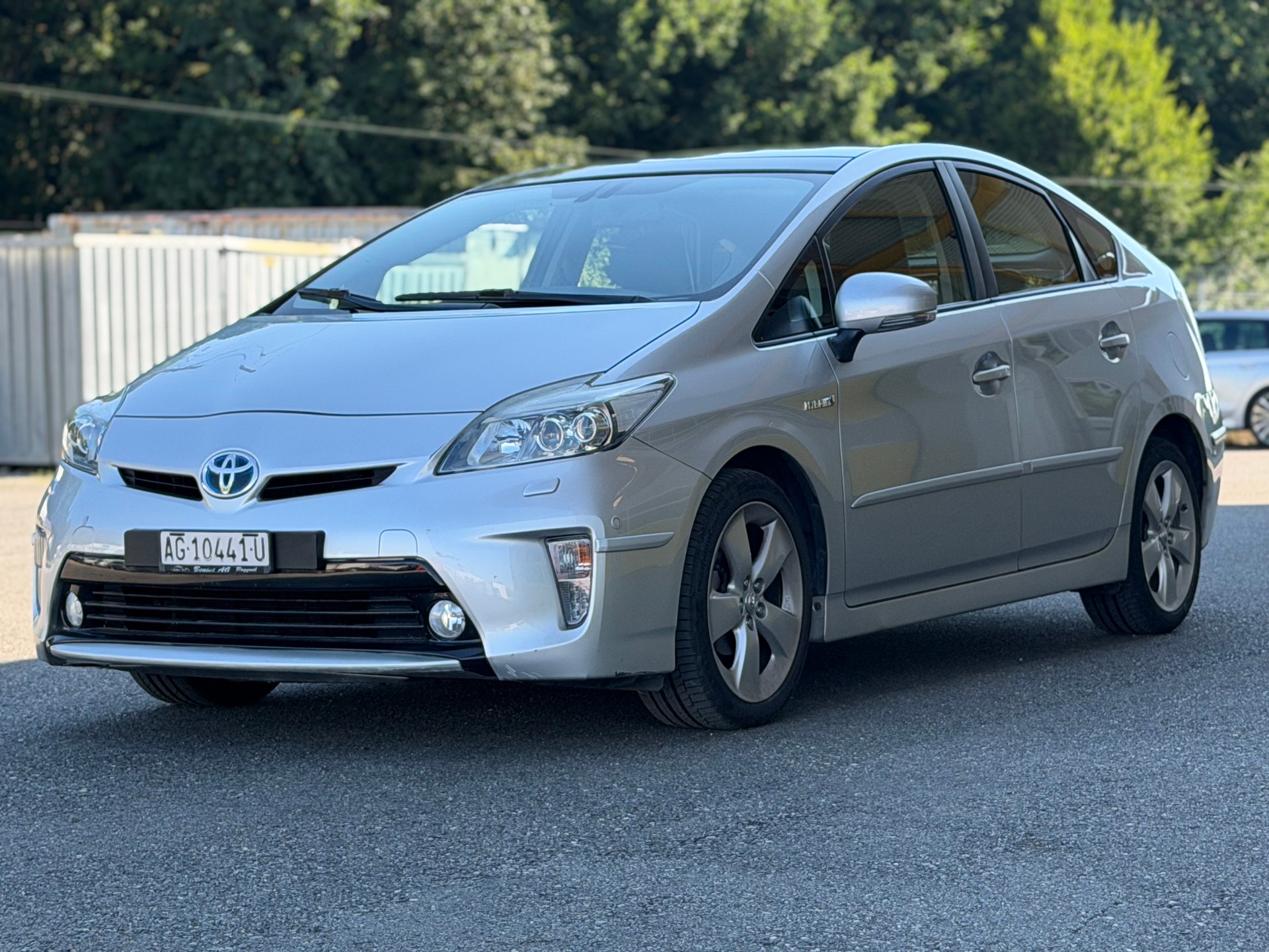 TOYOTA Prius 1.8 16V HSD Sol Premium-image-0