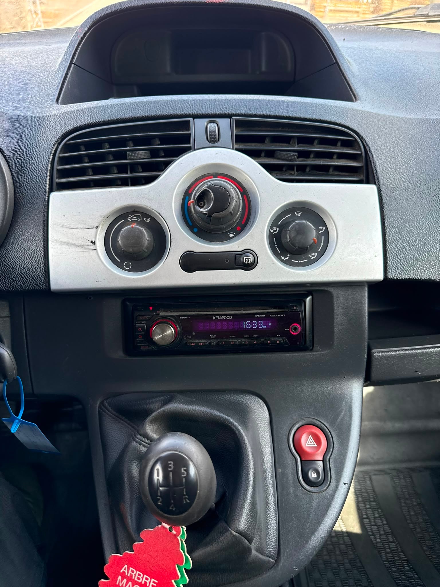 RENAULT Kangoo 1.6 90-image-7
