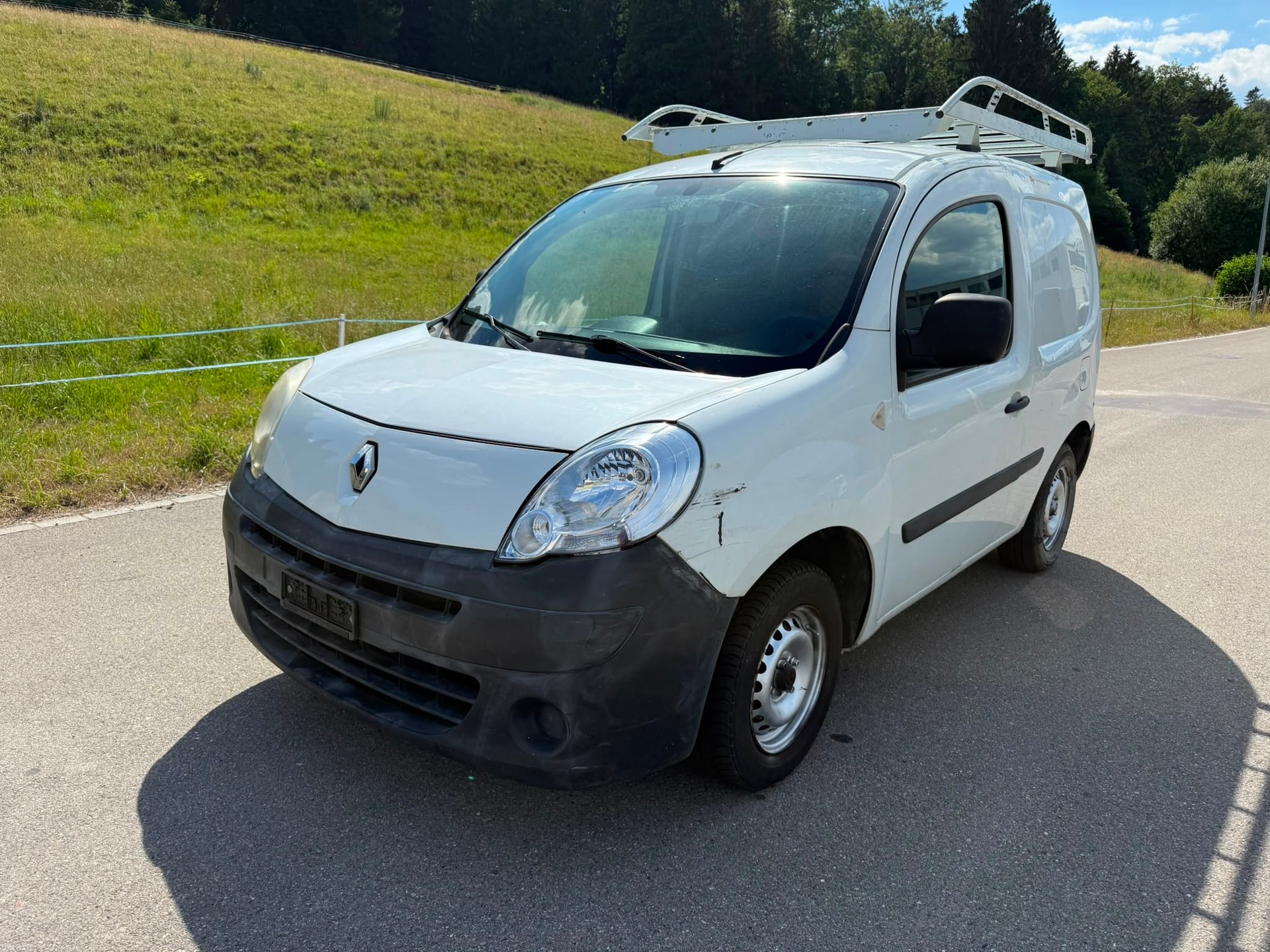 RENAULT Kangoo 1.6 90-image-1