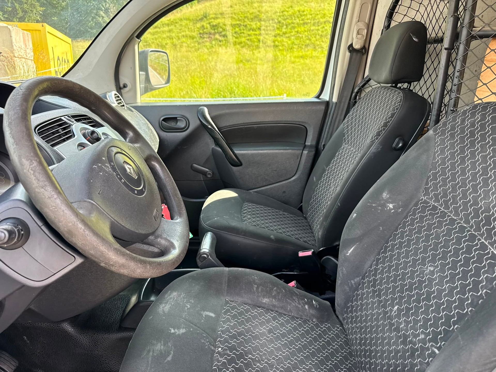 RENAULT Kangoo 1.6 90-image-9