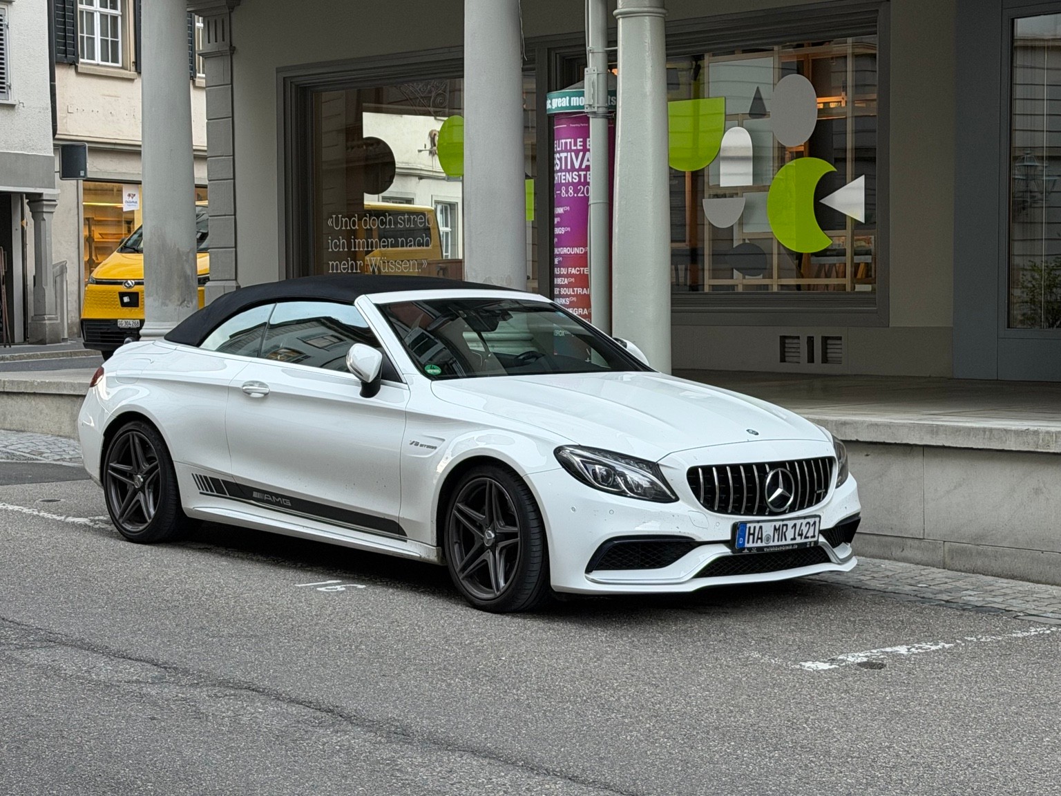 MERCEDES-BENZ C 63 AMG-image-1