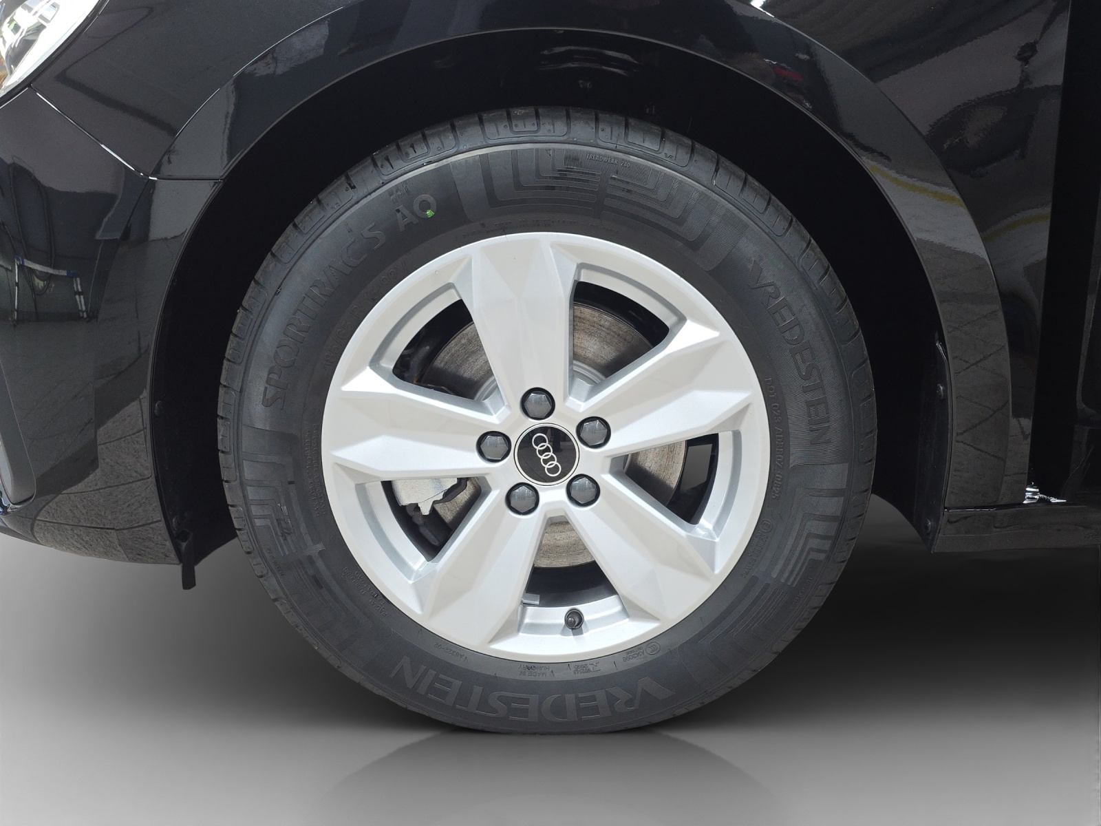 AUDI A1 Sportback 30 TFSI Attraction S-tronic-image-29