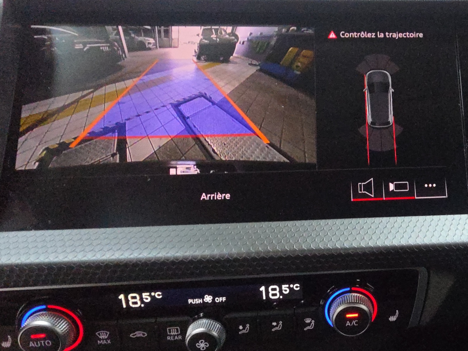 AUDI A1 Sportback 30 TFSI Attraction S-tronic-image-30