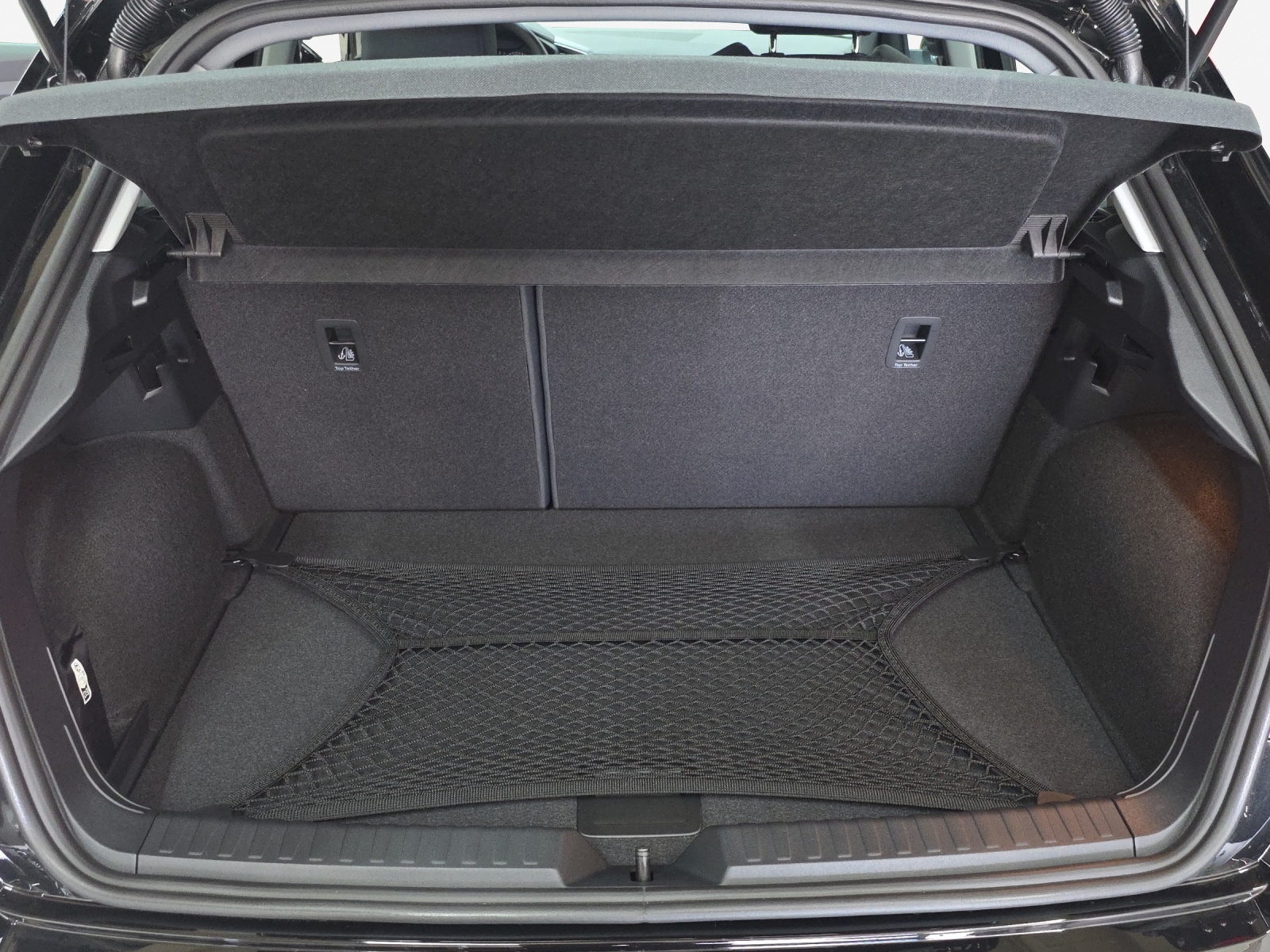 AUDI A1 Sportback 30 TFSI Attraction S-tronic-image-28