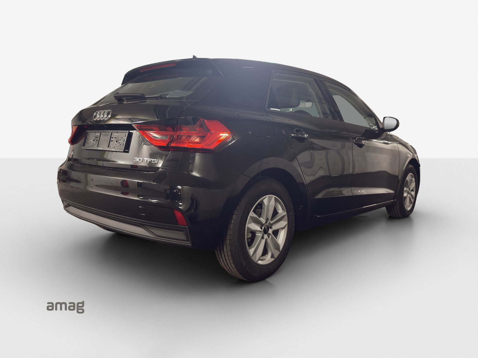 AUDI A1 Sportback 30 TFSI Attraction S-tronic-image-4