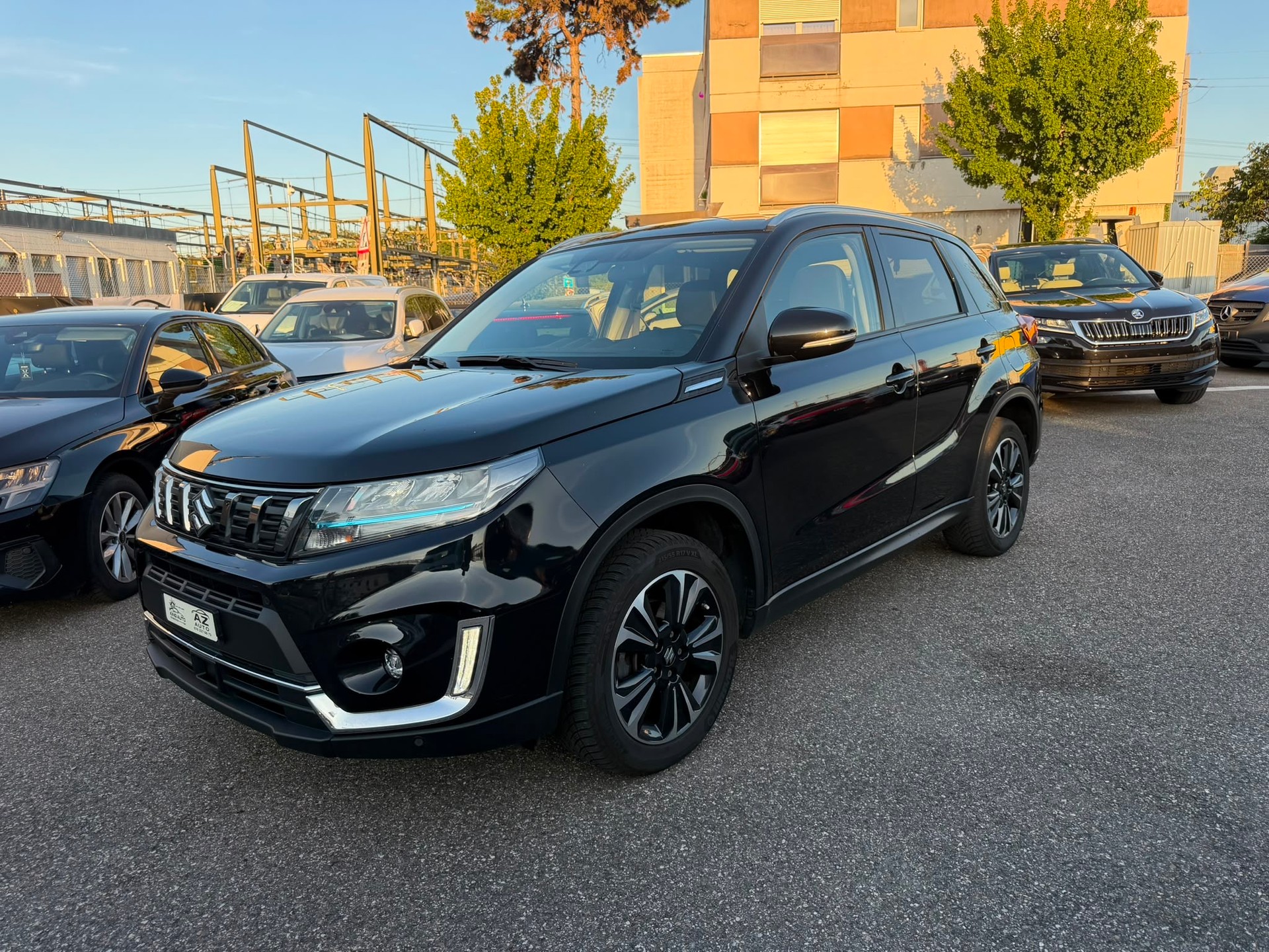 SUZUKI Vitara 1.5 Hybrid Edition 35 Top 4x4 AGS-image-1