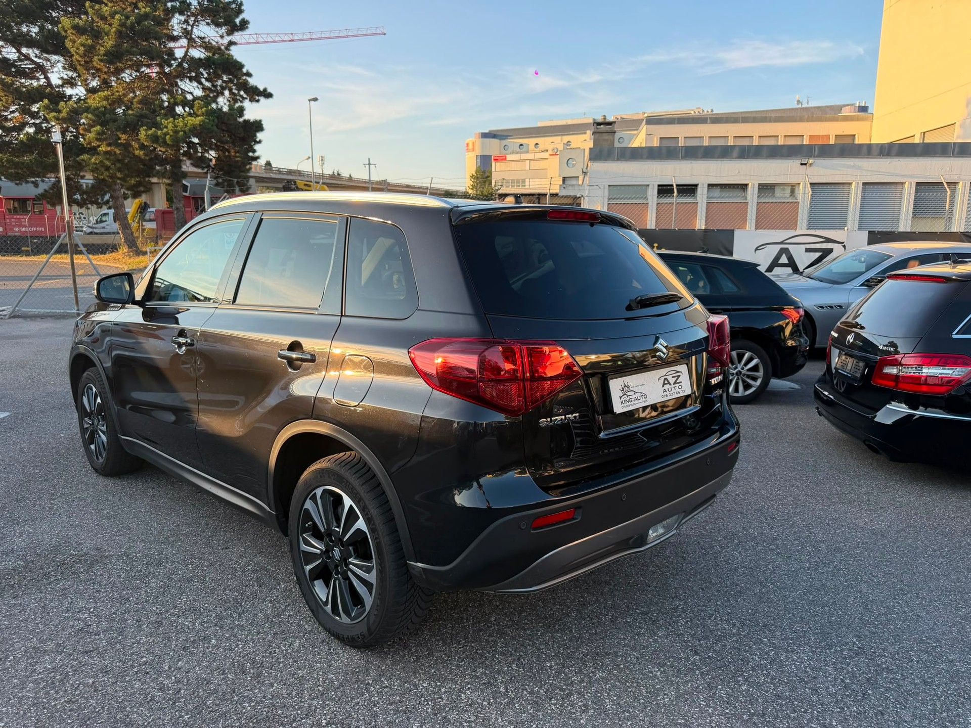 SUZUKI Vitara 1.5 Hybrid Edition 35 Top 4x4 AGS-image-3
