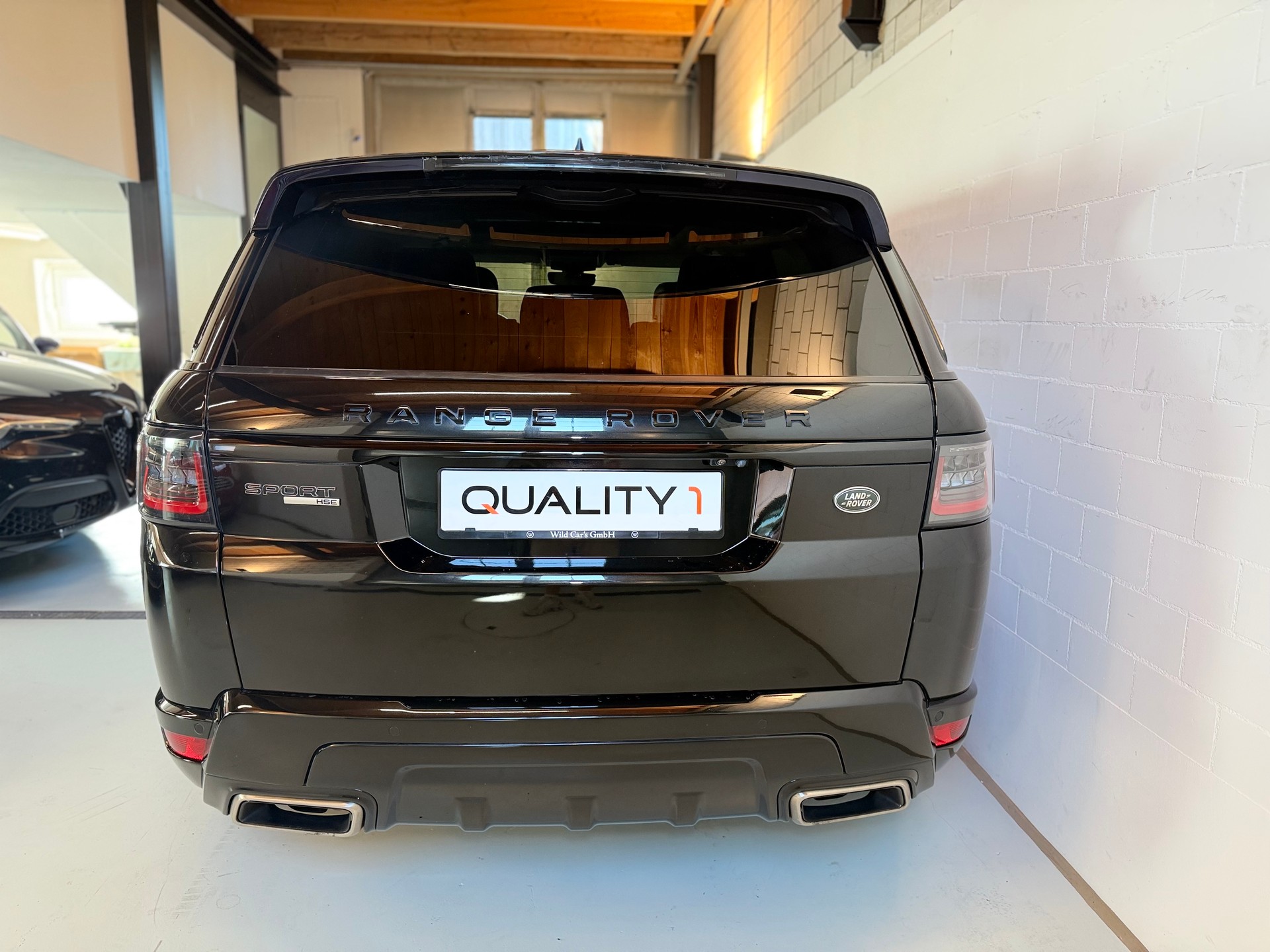 LAND ROVER Range Rover Sport 3.0 TDV6 HSE Dynamic Automatic-image-4