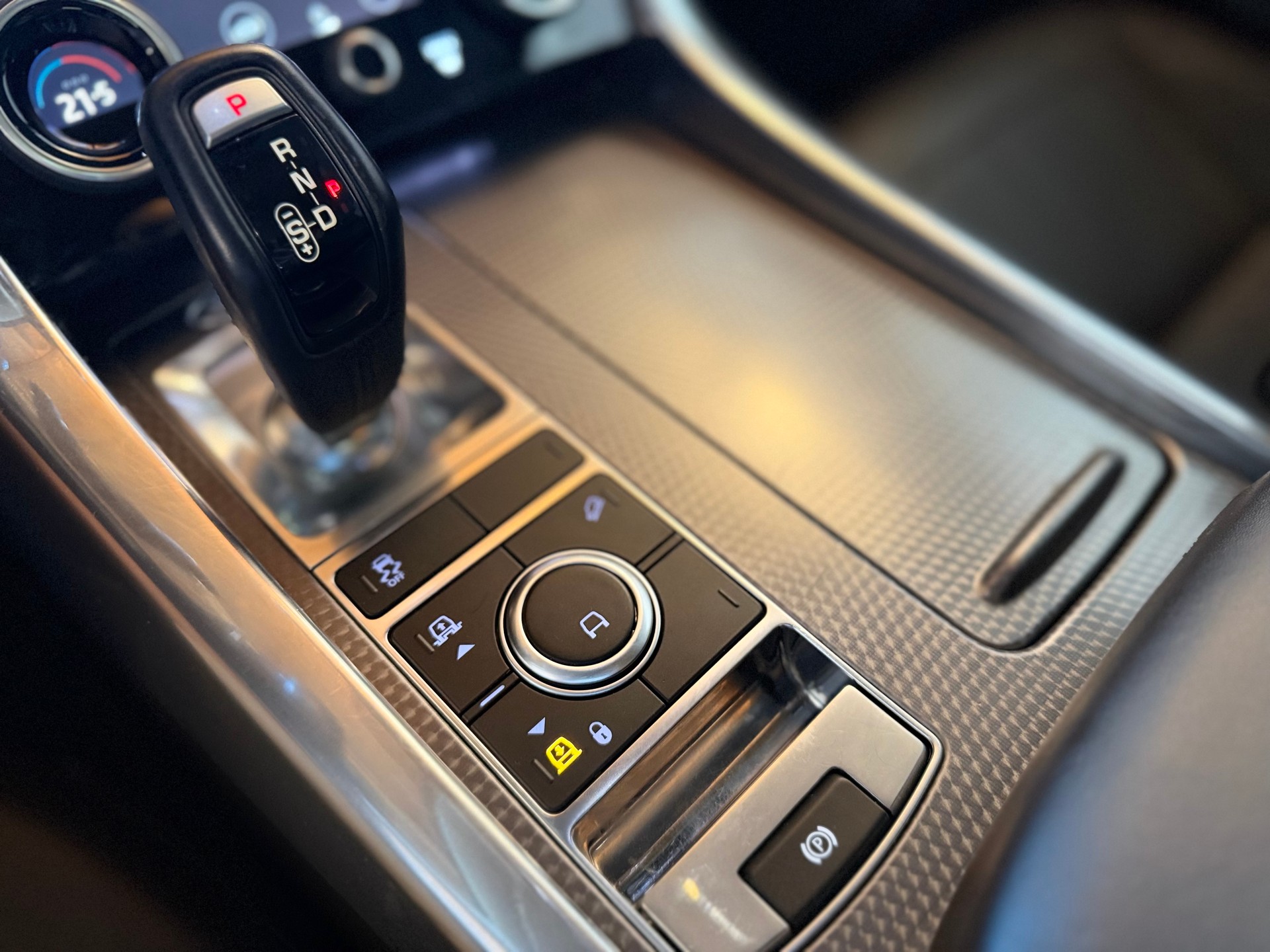 LAND ROVER Range Rover Sport 3.0 TDV6 HSE Dynamic Automatic-image-15