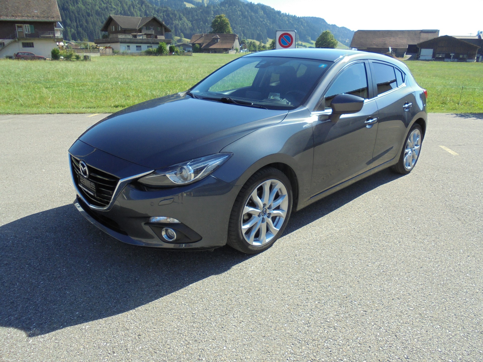 MAZDA 3 2.2 16V CD Revolution-image-0