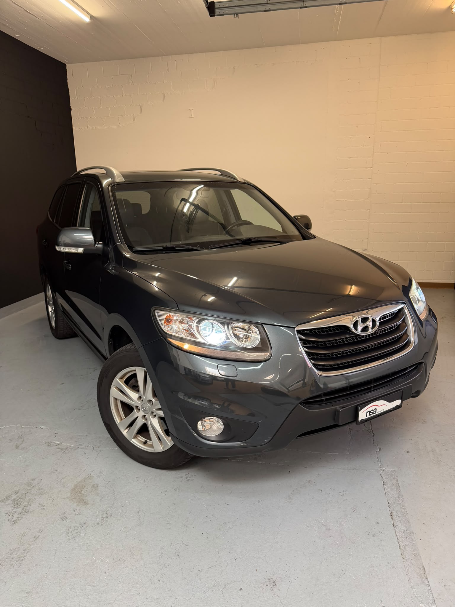 HYUNDAI Santa Fe 2.2 CRDI Premium 4WD Automatic-image-0